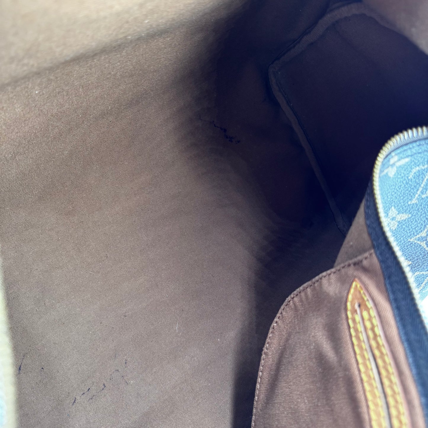 Louis Vuitton speedy 40