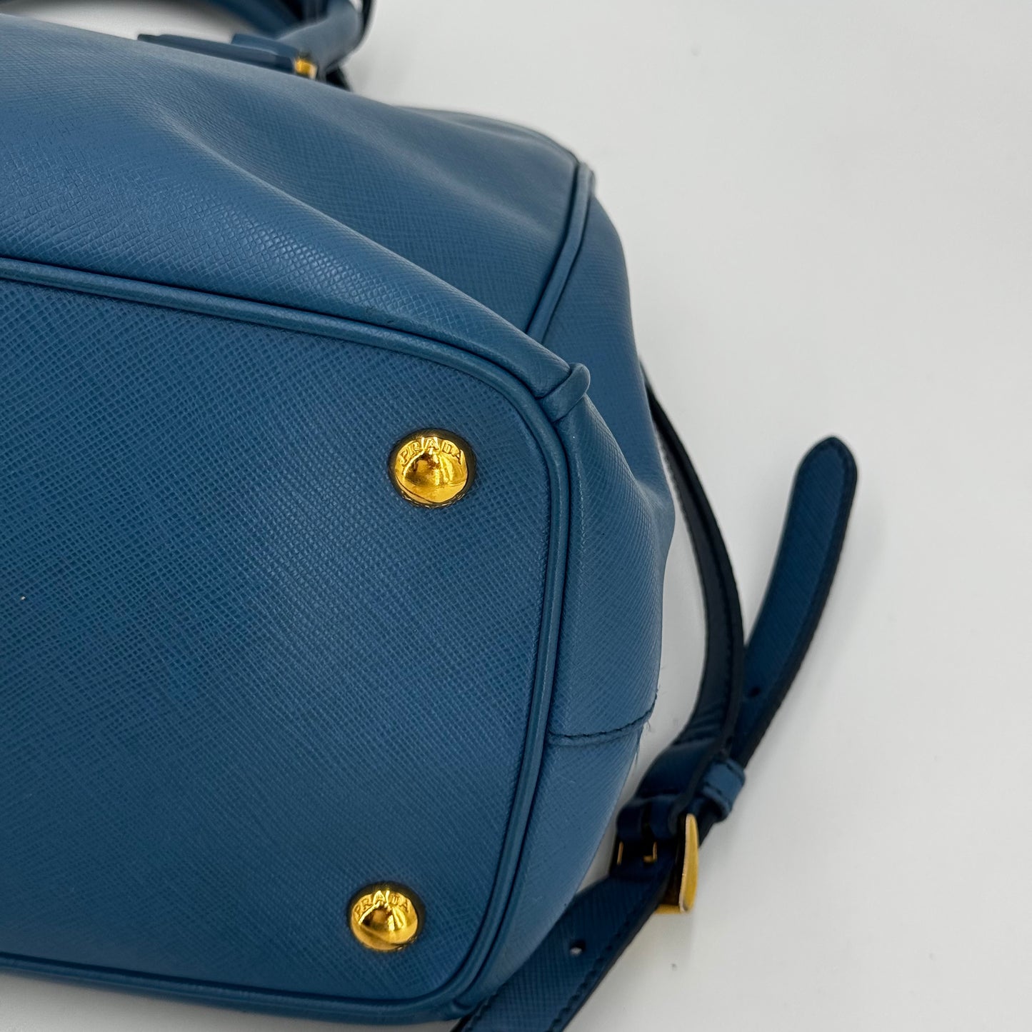Prada Galleria MM bleu