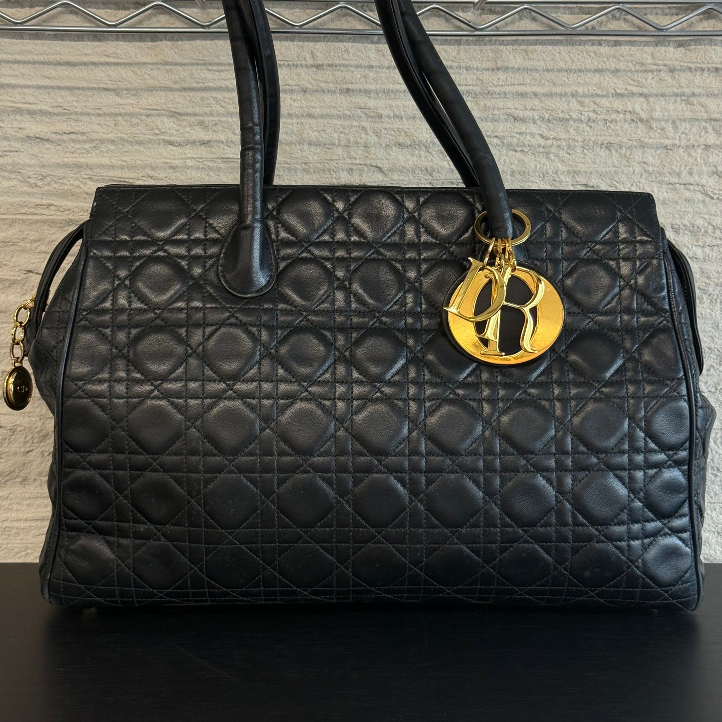 Dior shopping lady Dior