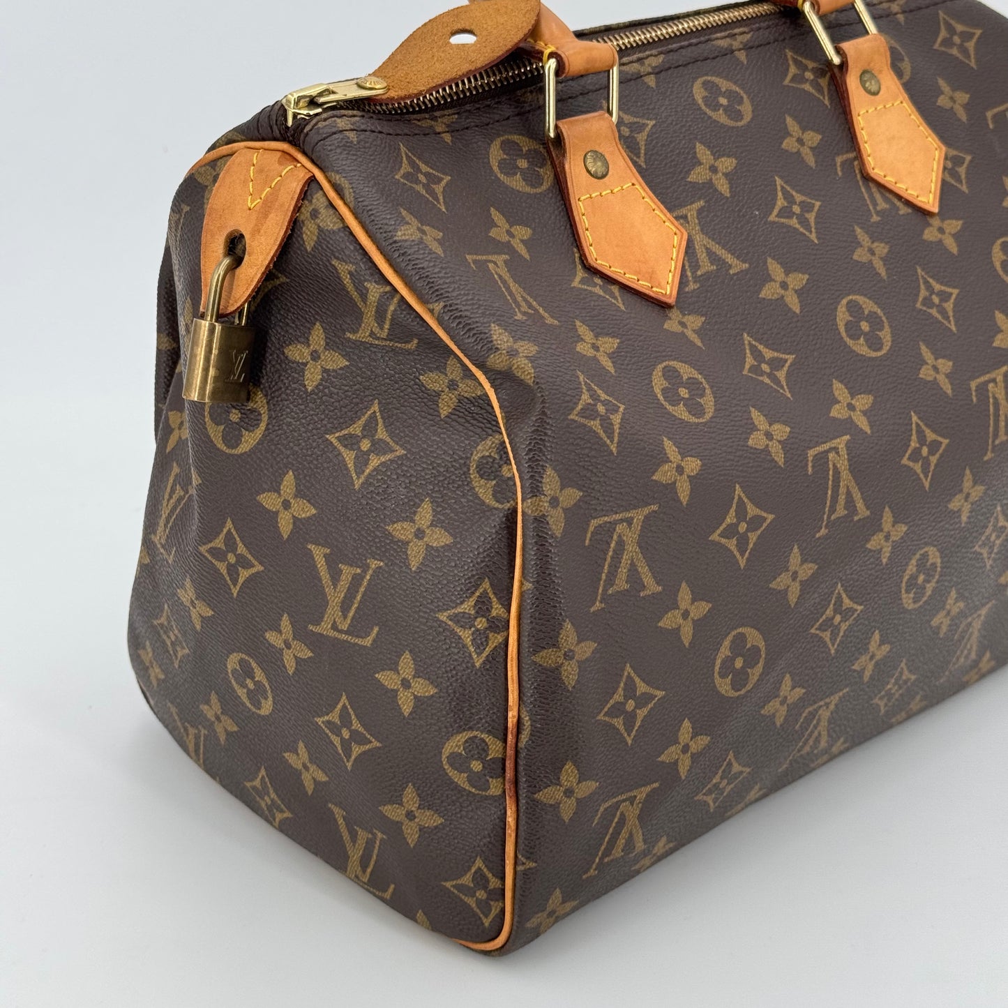 Louis Vuitton speedy 30 monogram