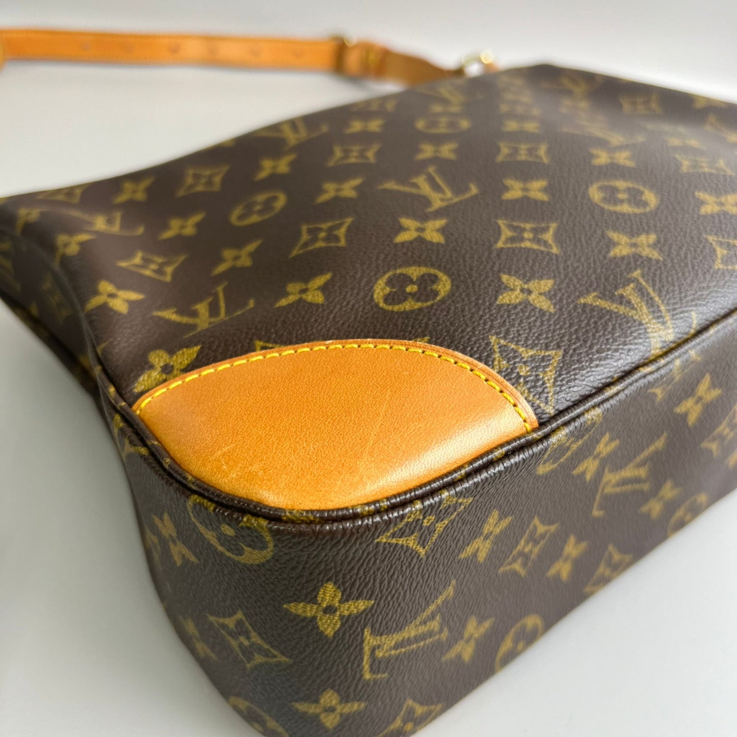 Louis Vuitton Boulogne