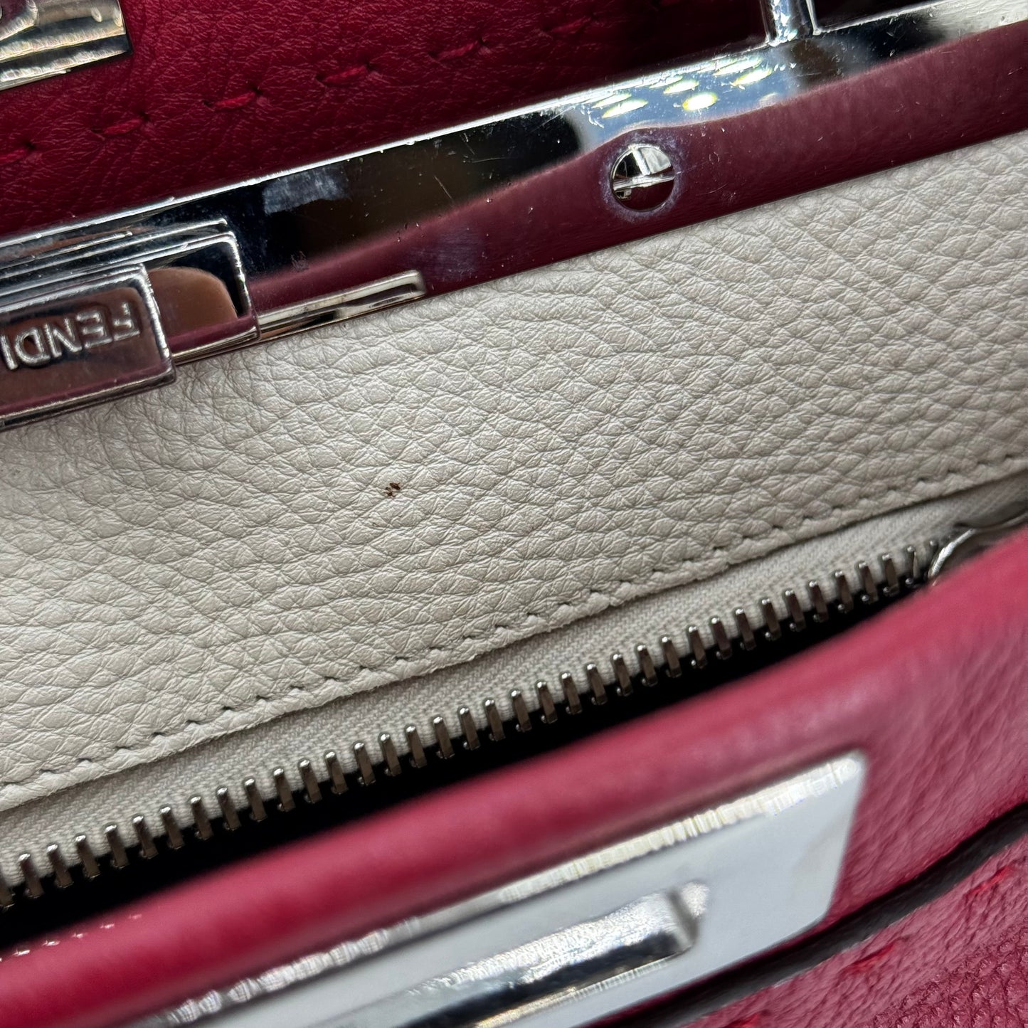 Fendi Peekaboo selleria grenat MM