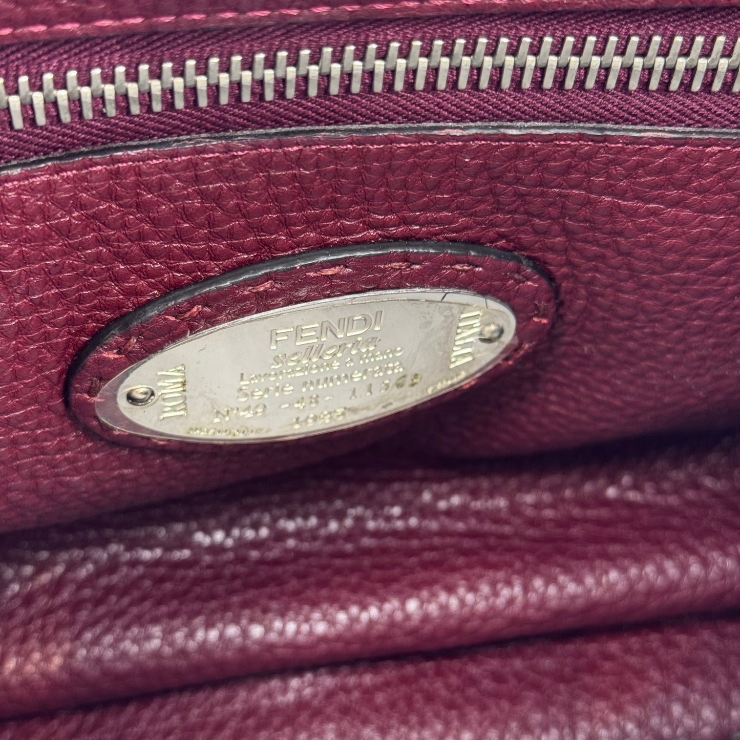 Fendi Peekaboo selleria gris MM