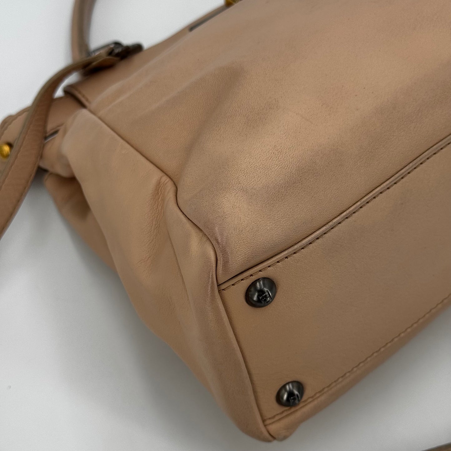 Fendi Peekaboo soft rose beige GM