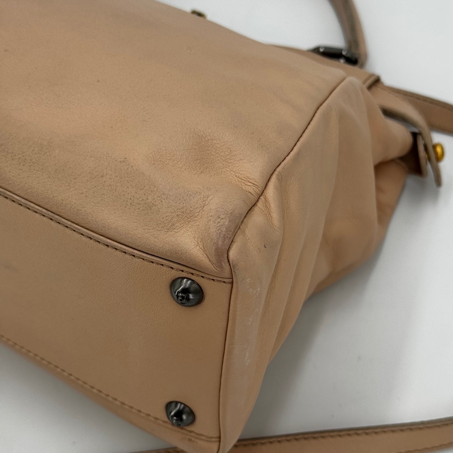 Fendi Peekaboo soft rose beige GM