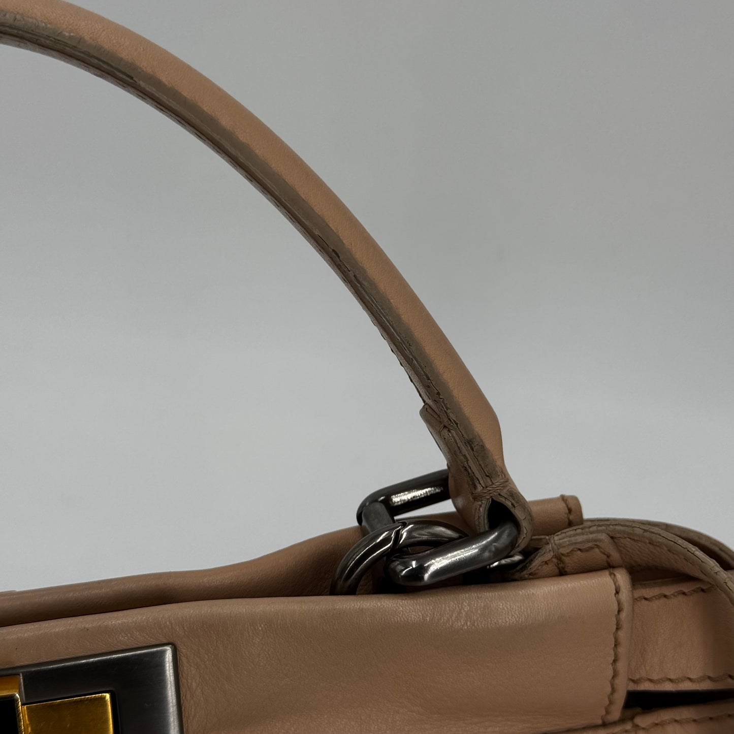 Fendi Peekaboo soft rose beige GM
