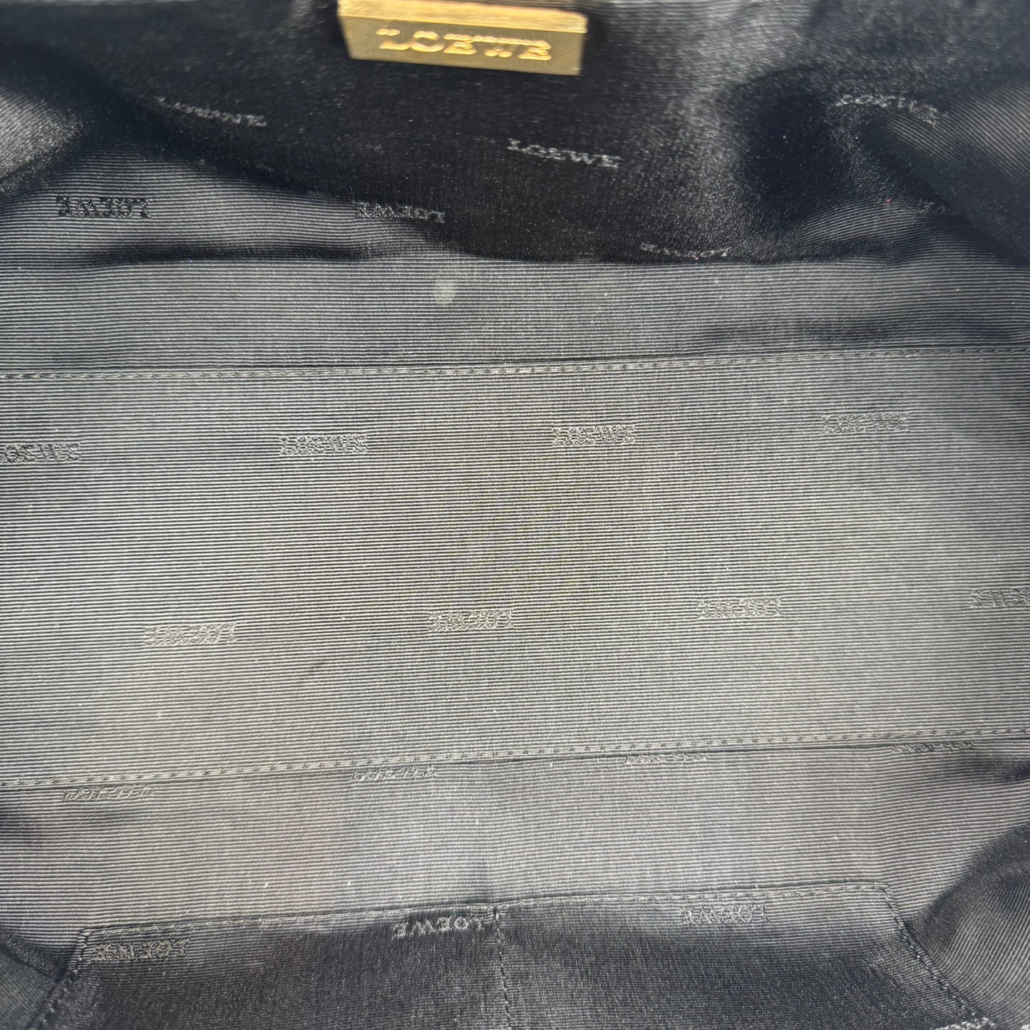 Loewe Amazona 28