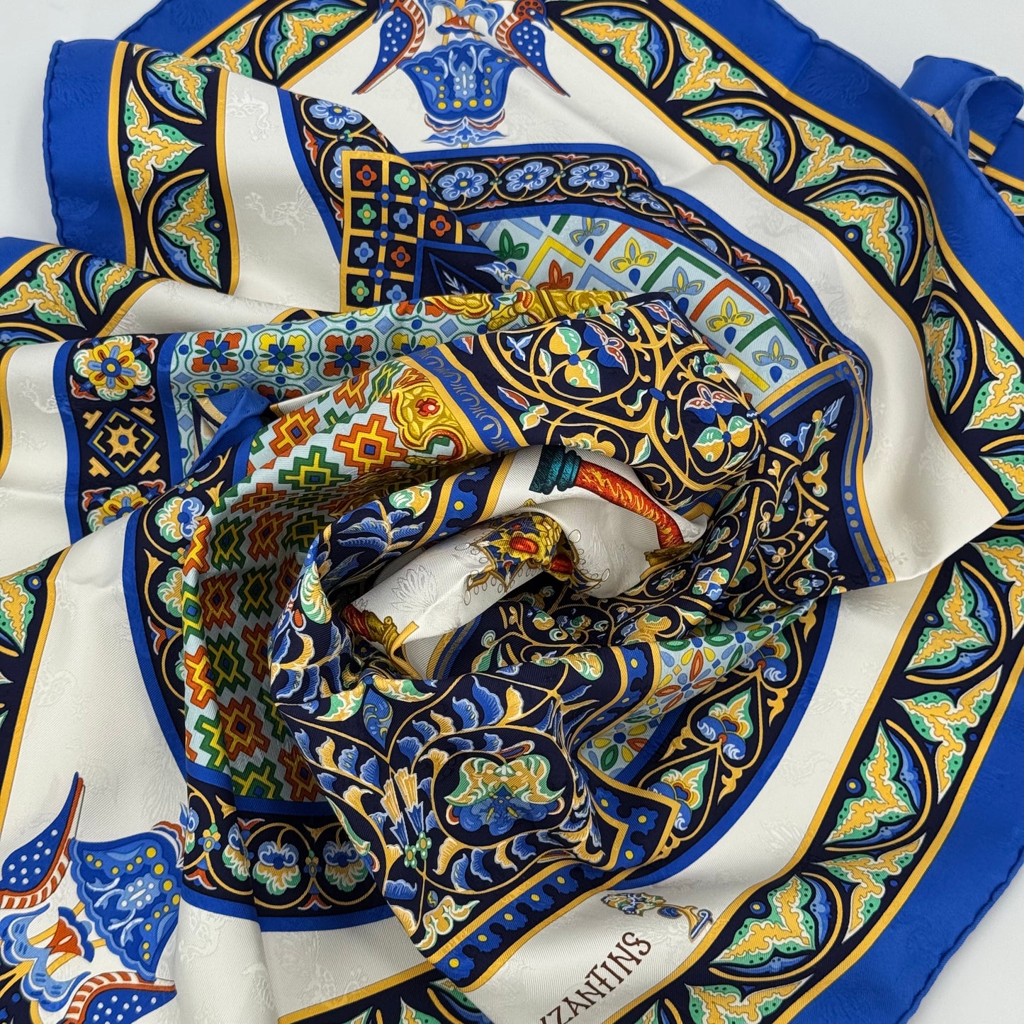 Hermès carré "ciels Byzantins"