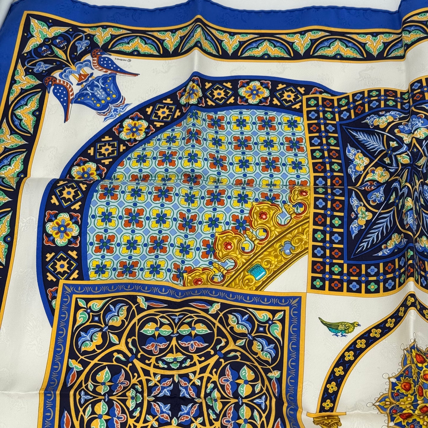 Hermès carré "ciels Byzantins"