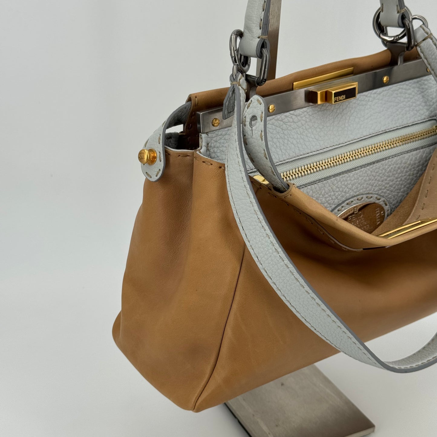 Fendi Peekaboo selleria