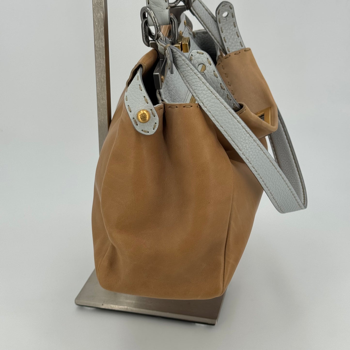 Fendi Peekaboo selleria