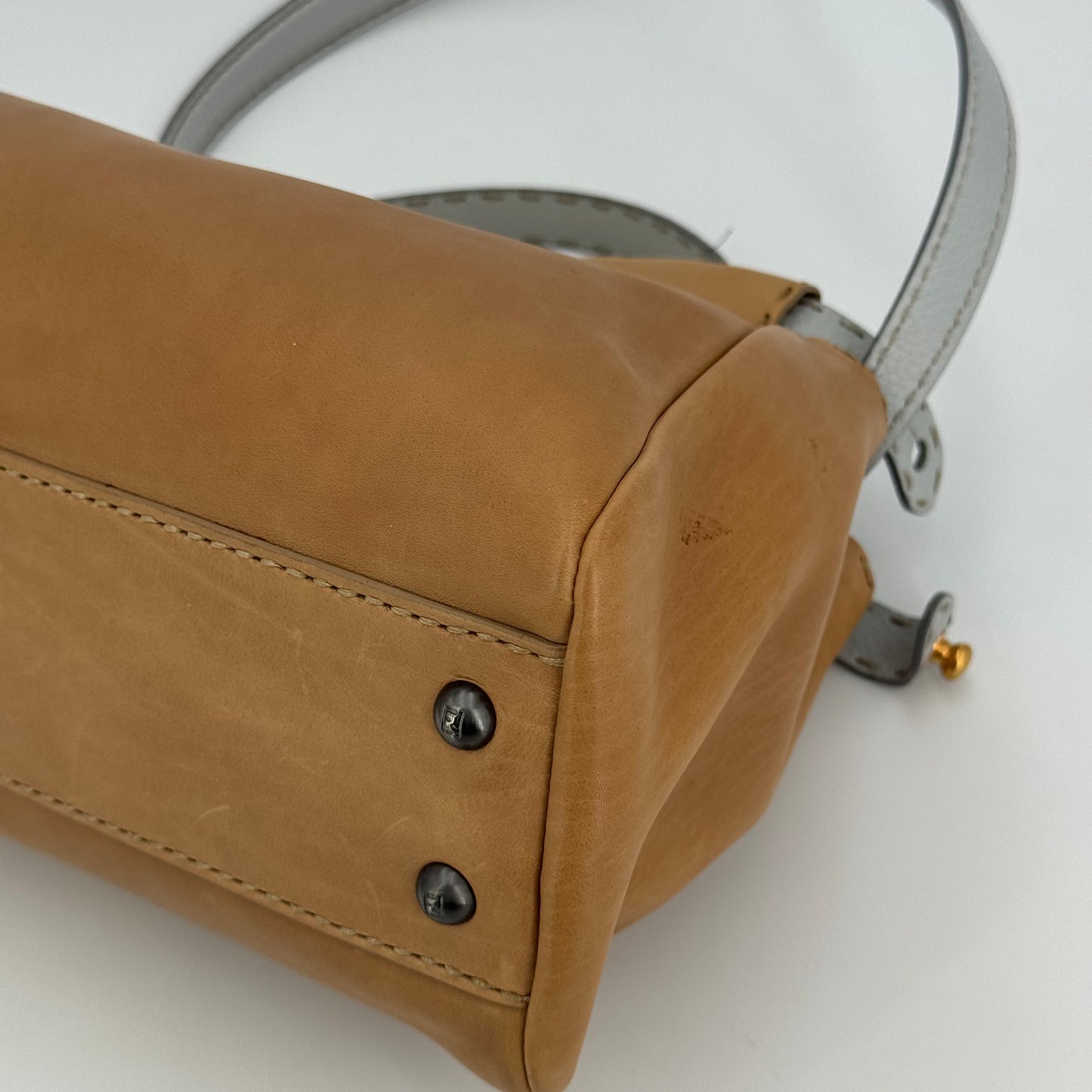 Fendi Peekaboo selleria
