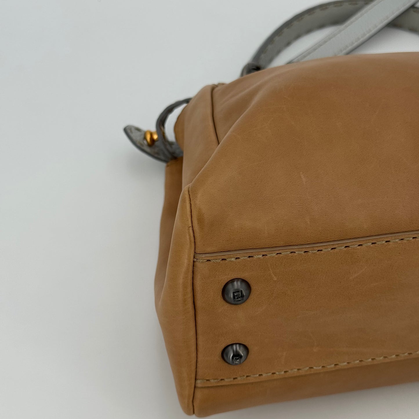 Fendi Peekaboo selleria