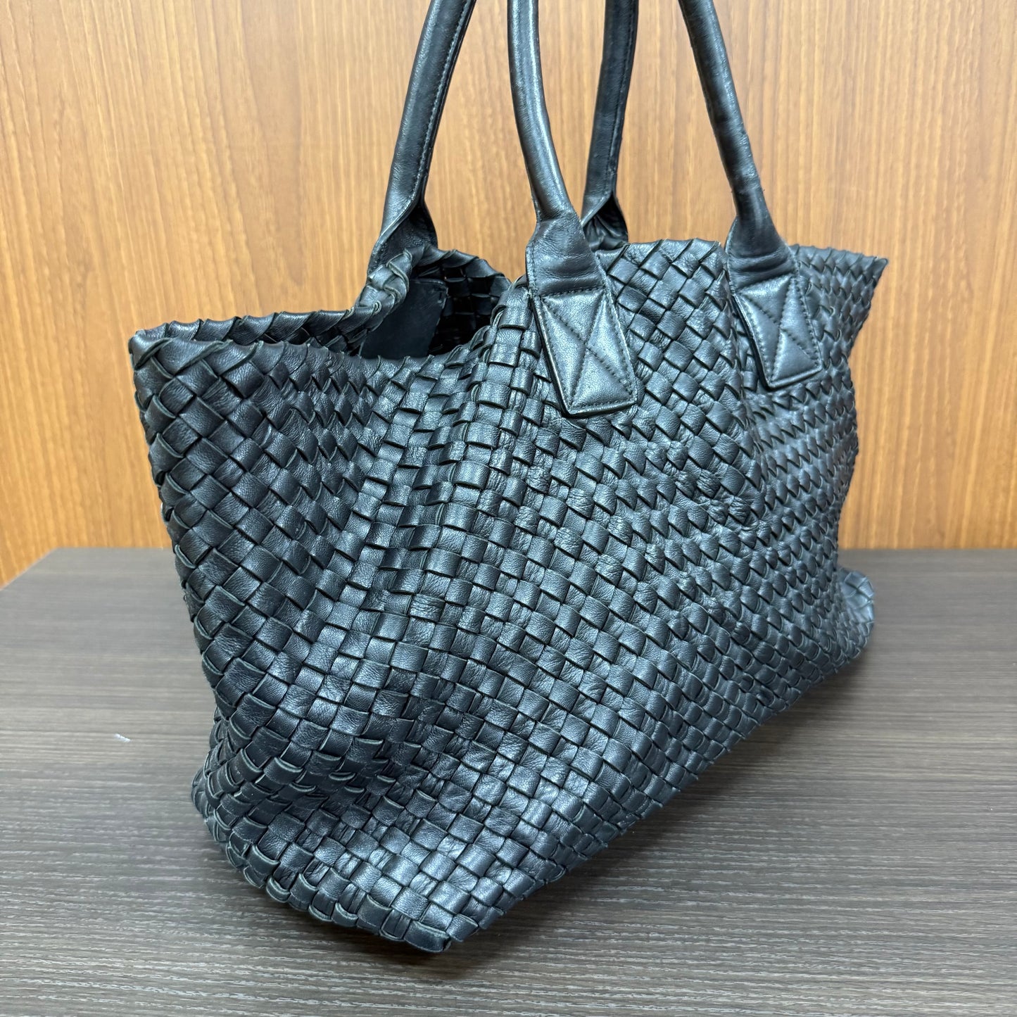 Bottega Veneta Shopping