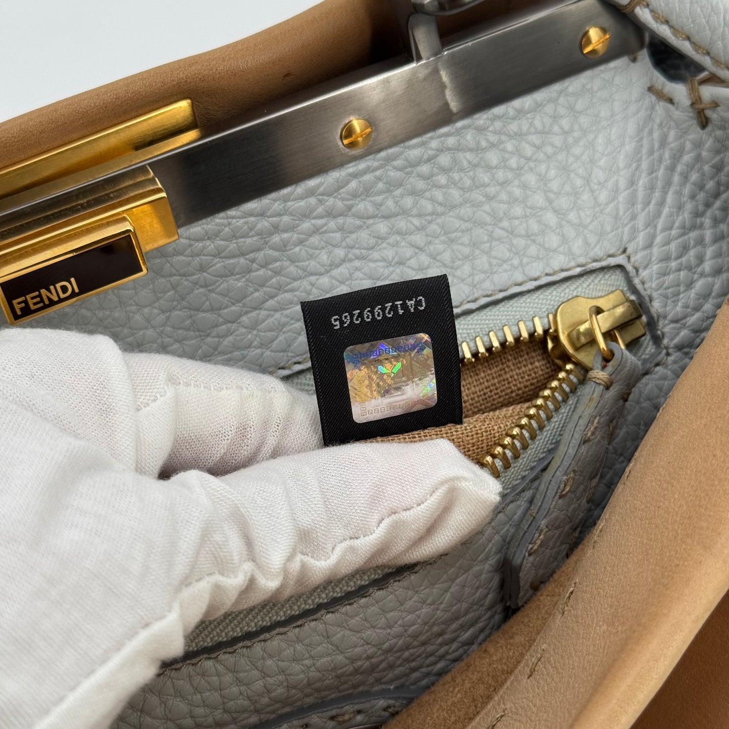 Fendi Peekaboo selleria