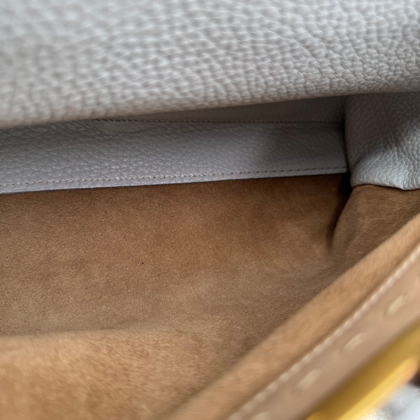 Fendi Peekaboo selleria