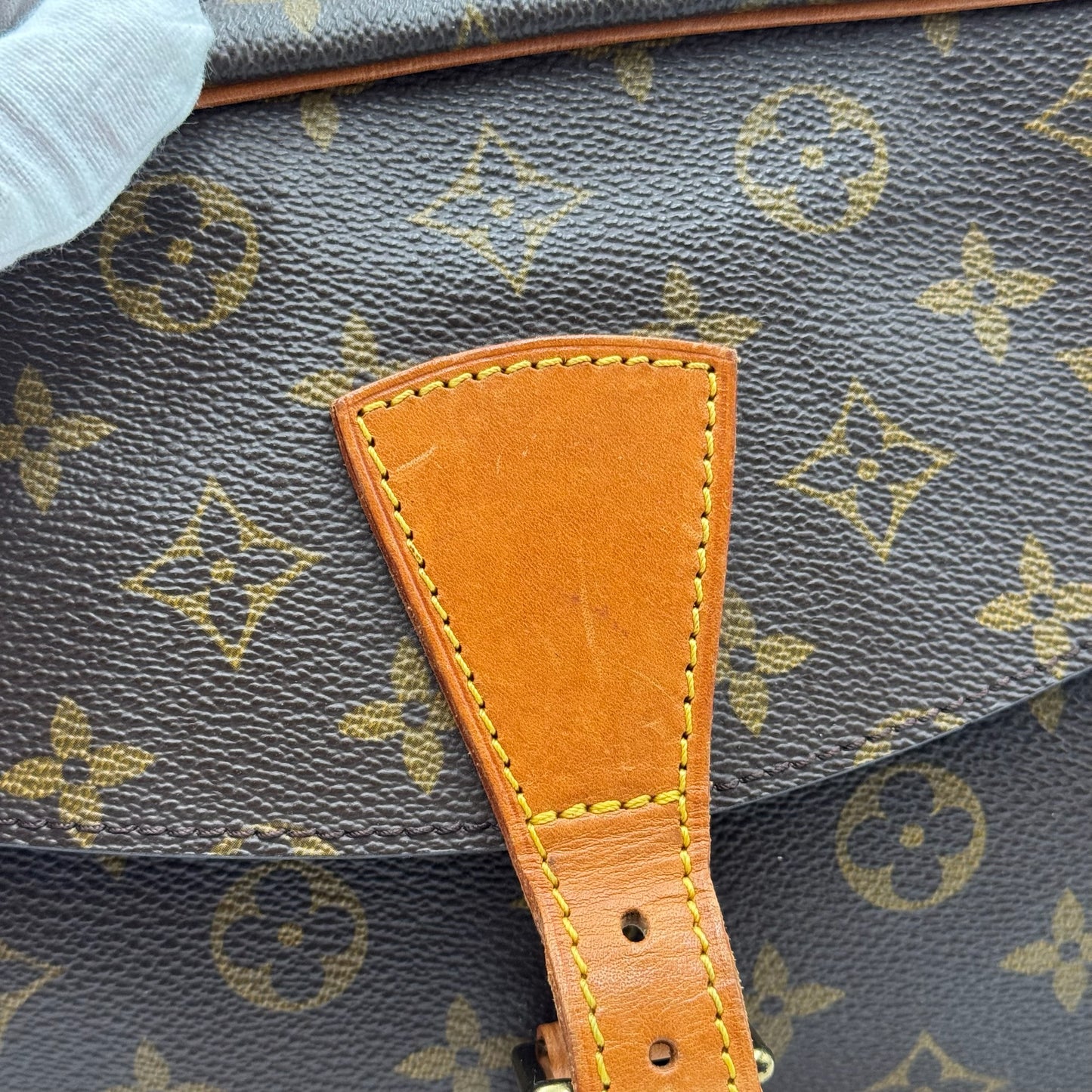 Louis Vuitton Jeune Fille
