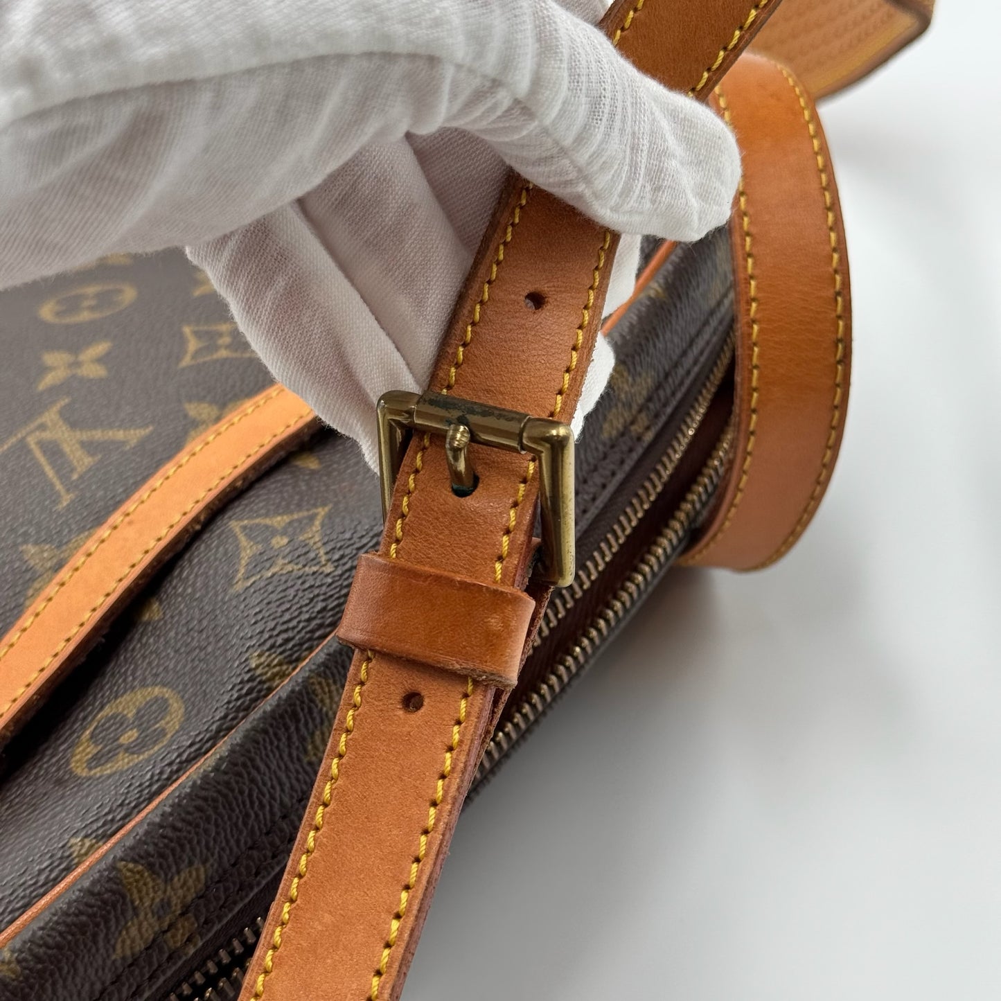 Louis Vuitton Jeune Fille