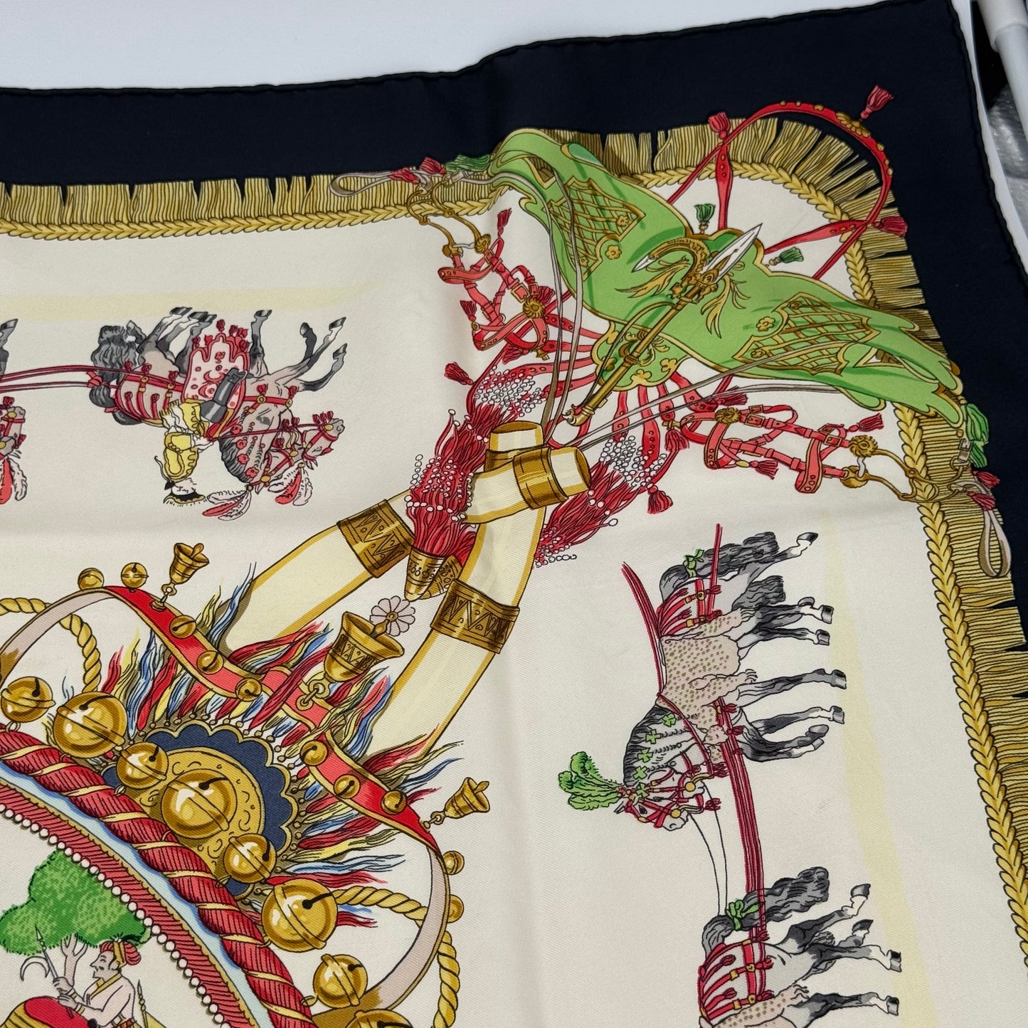 Hermès carré « Caparaçons «