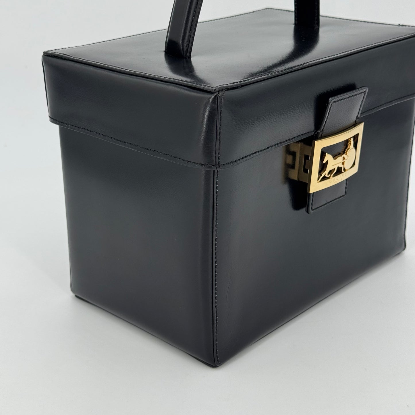 Céline Vanity