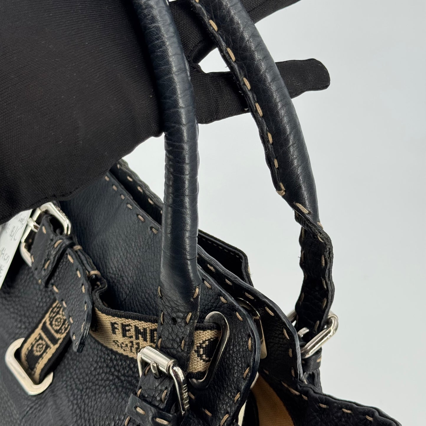 Fendi shopping selleria