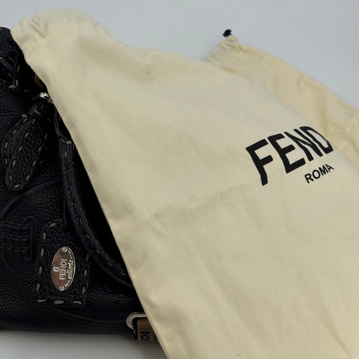 Fendi shopping selleria