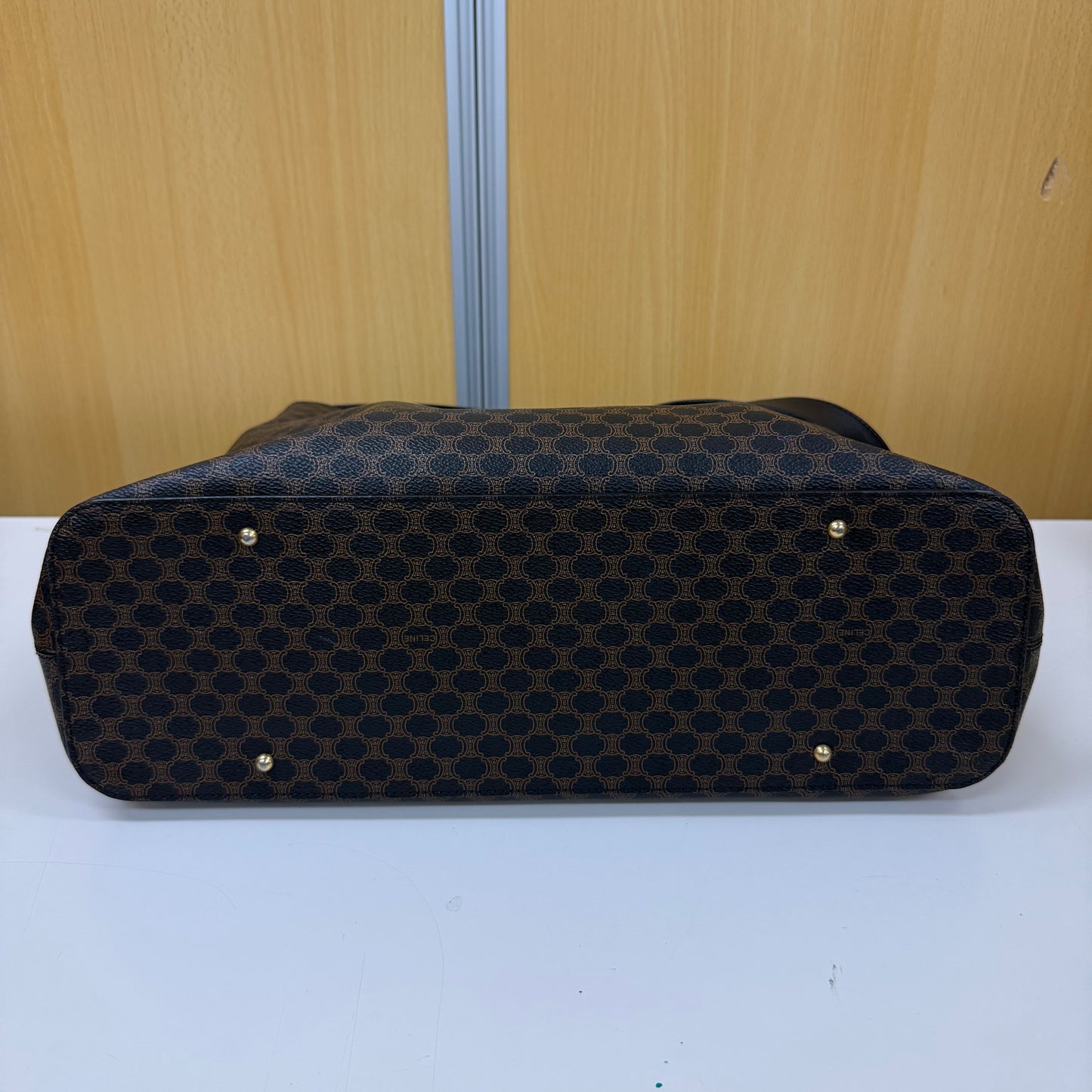 Celine Hobo