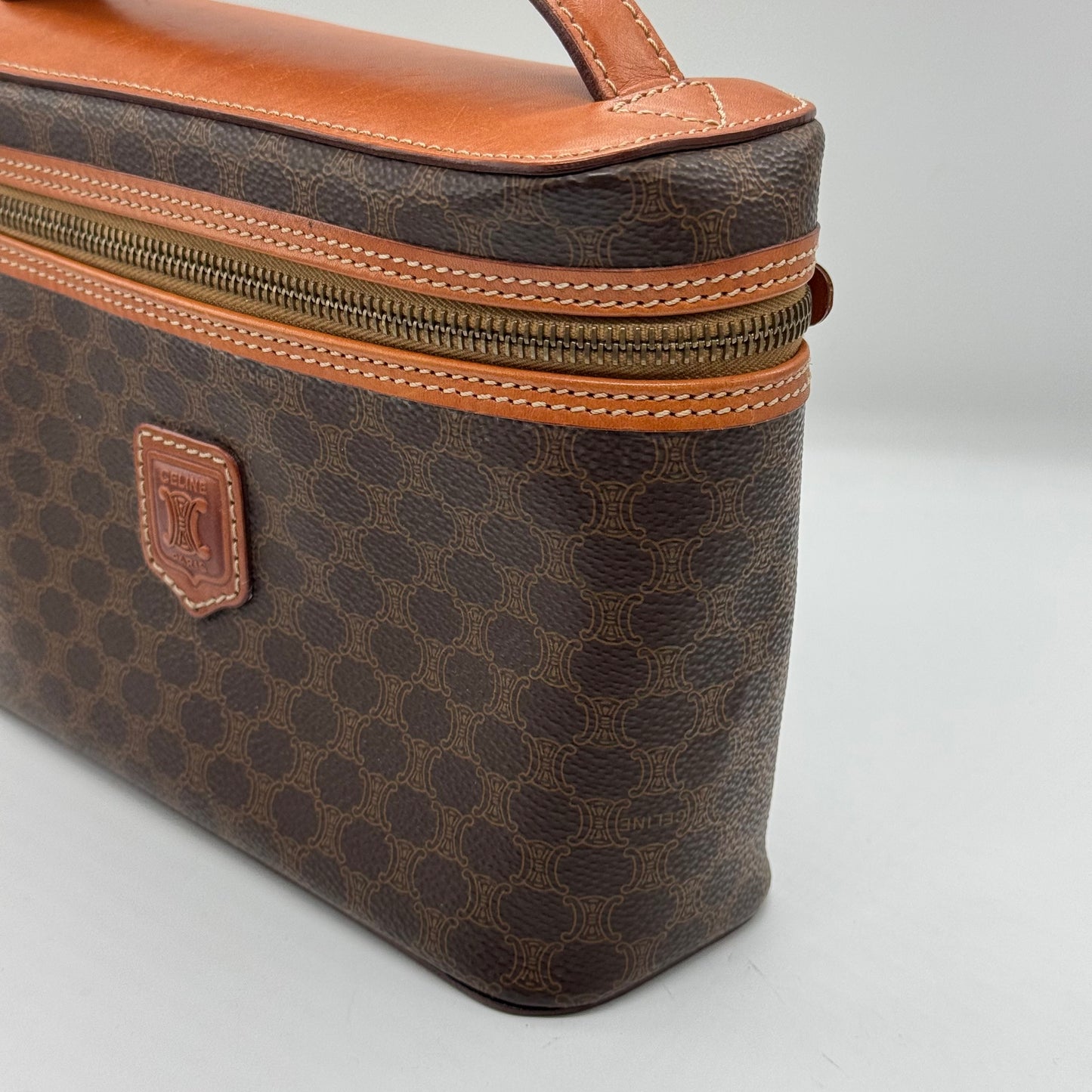 Céline Vanity