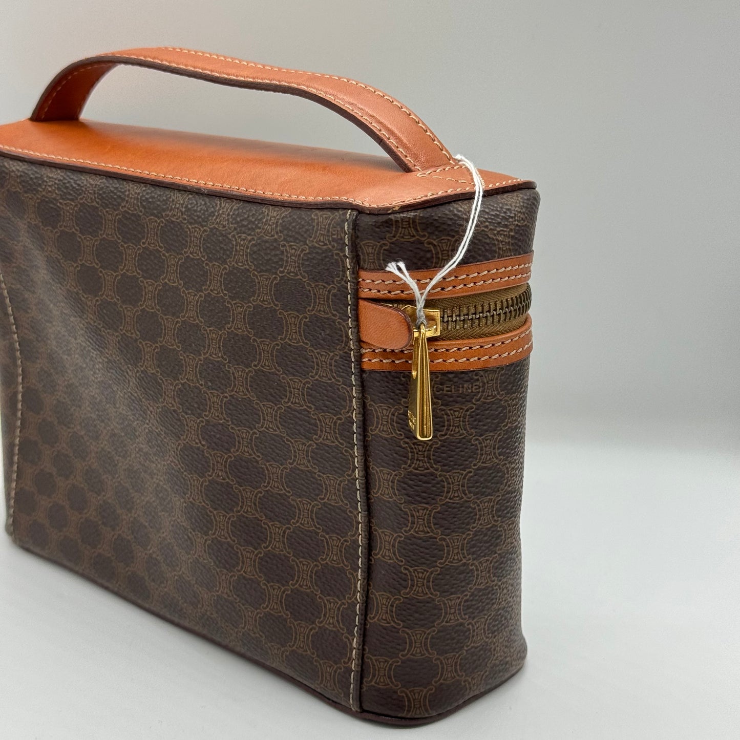 Céline Vanity