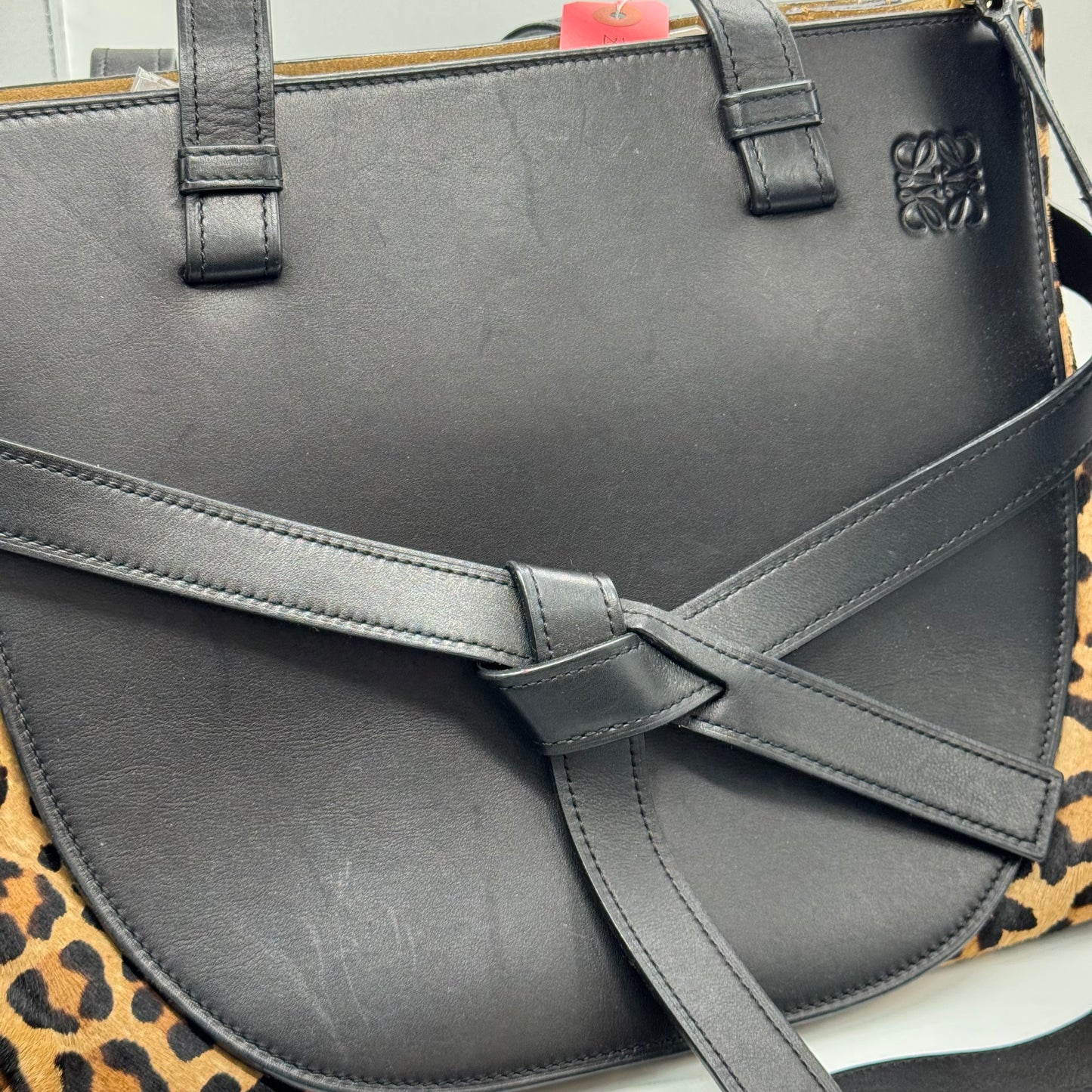 Loewe Grand Shopping Gate