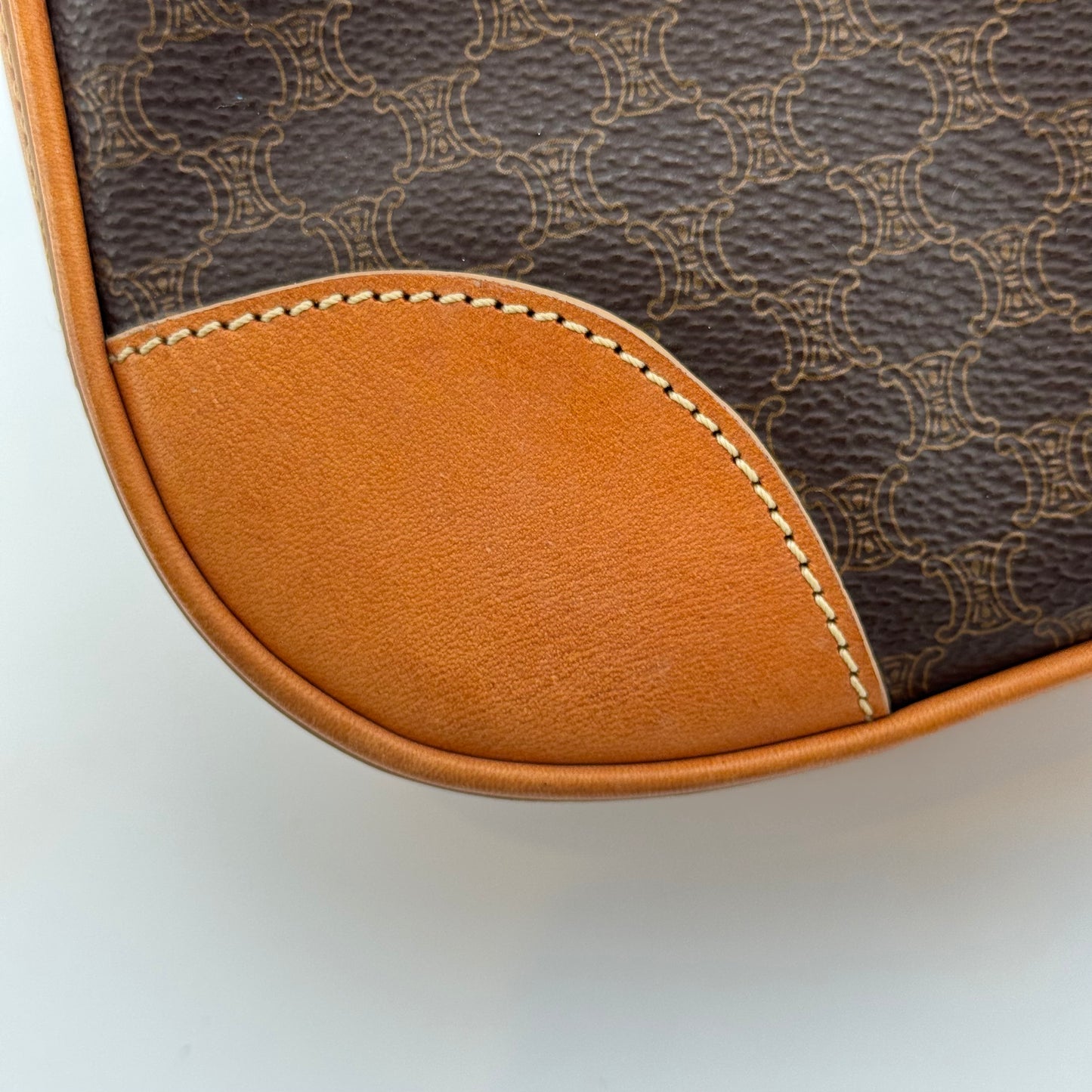 Celine Hobo