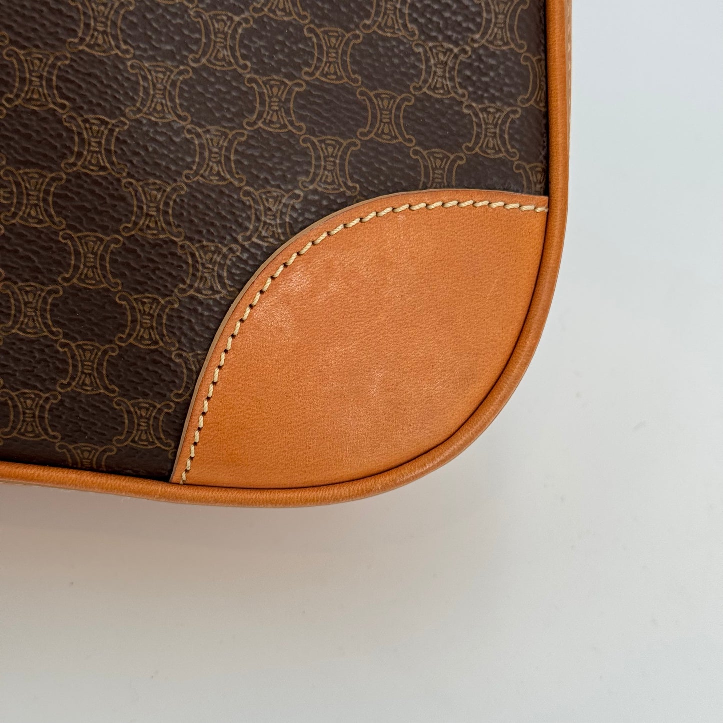 Celine Hobo
