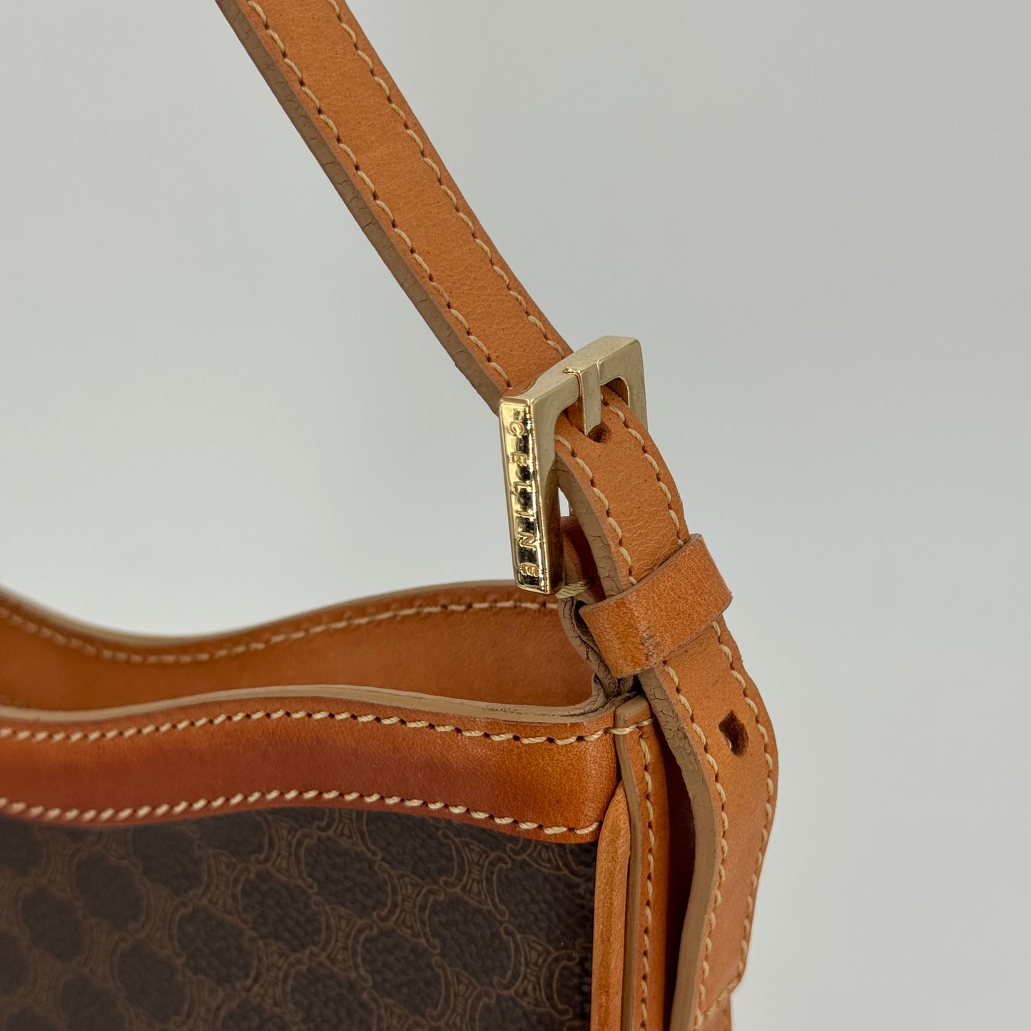 Celine Hobo