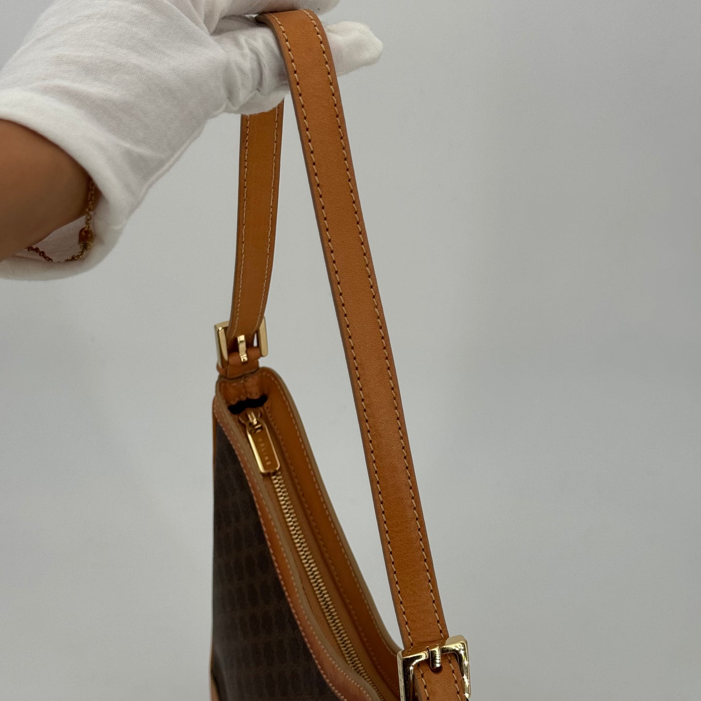 Celine Hobo