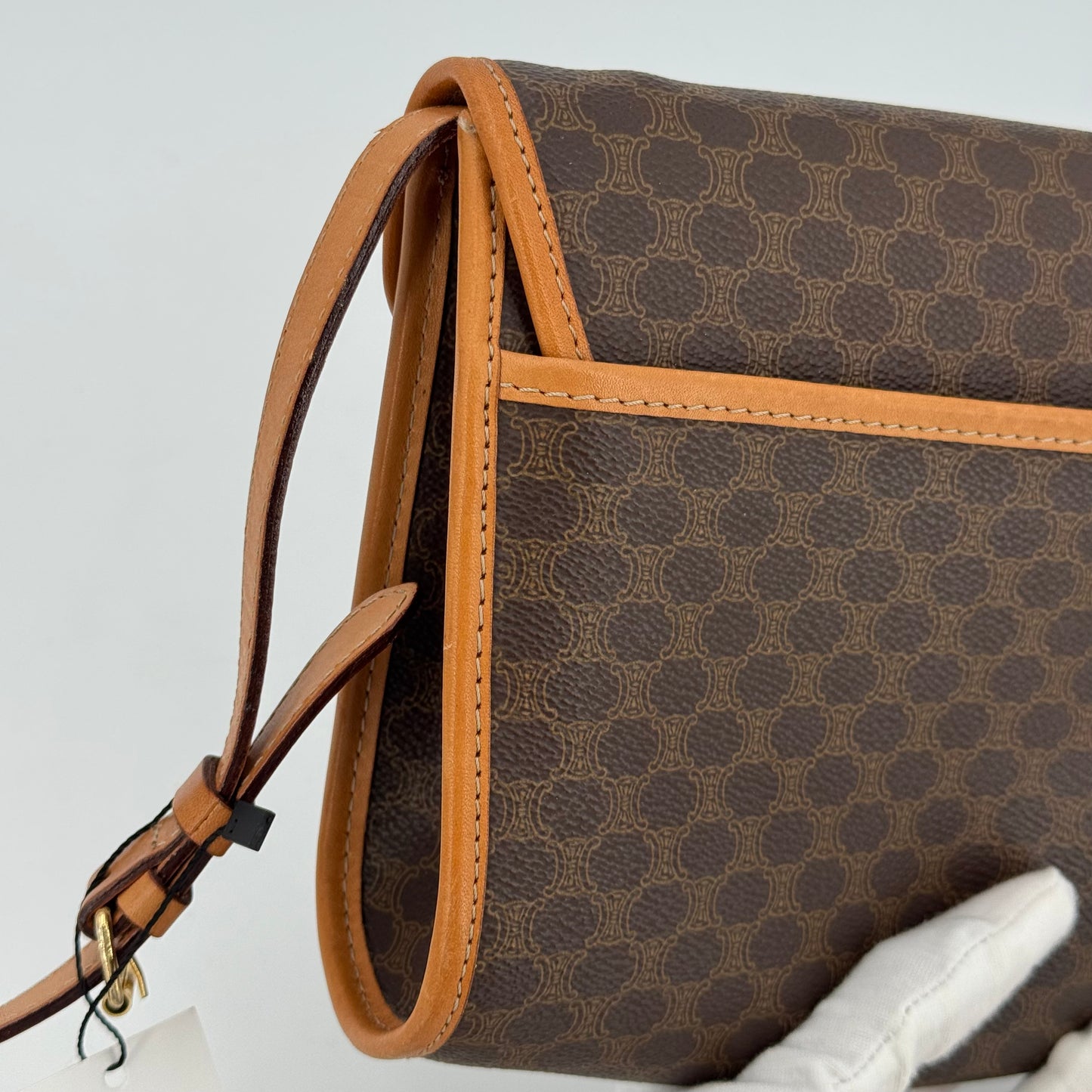 Celine besace enveloppe