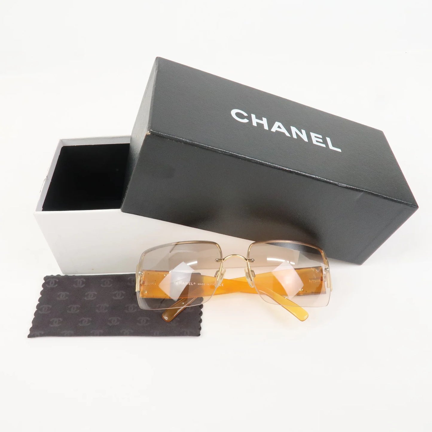 Chanel Lunette