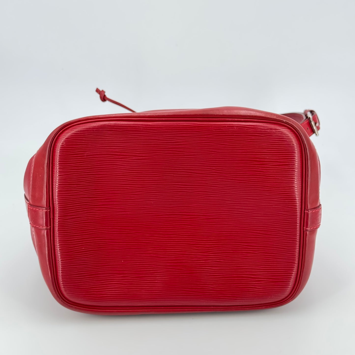 Louis Vuitton Noé MM framboise