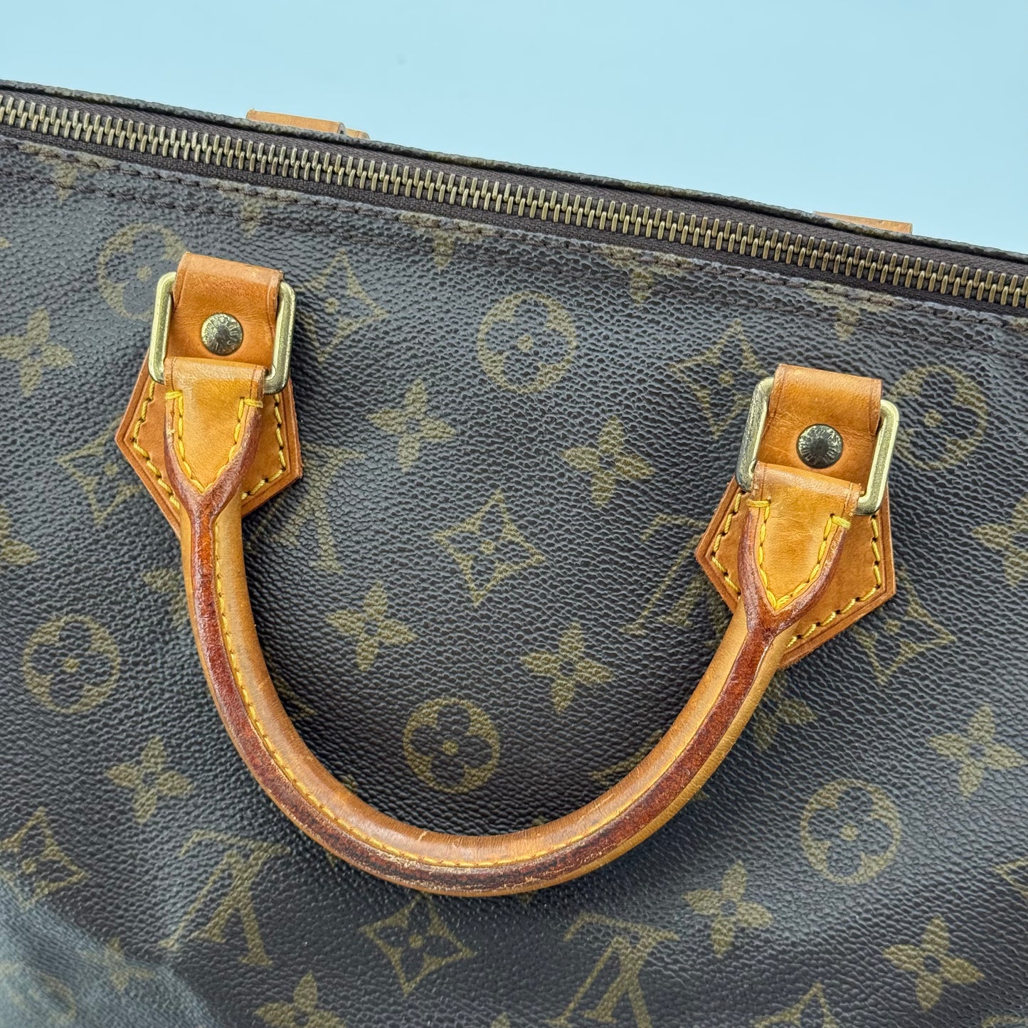 Louis Vuitton Speedy 30