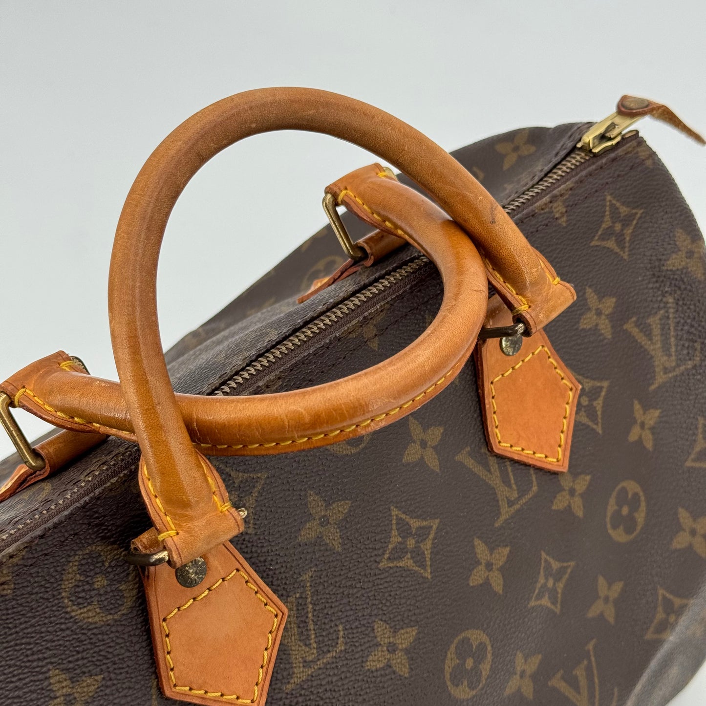 Louis Vuitton Speedy 30