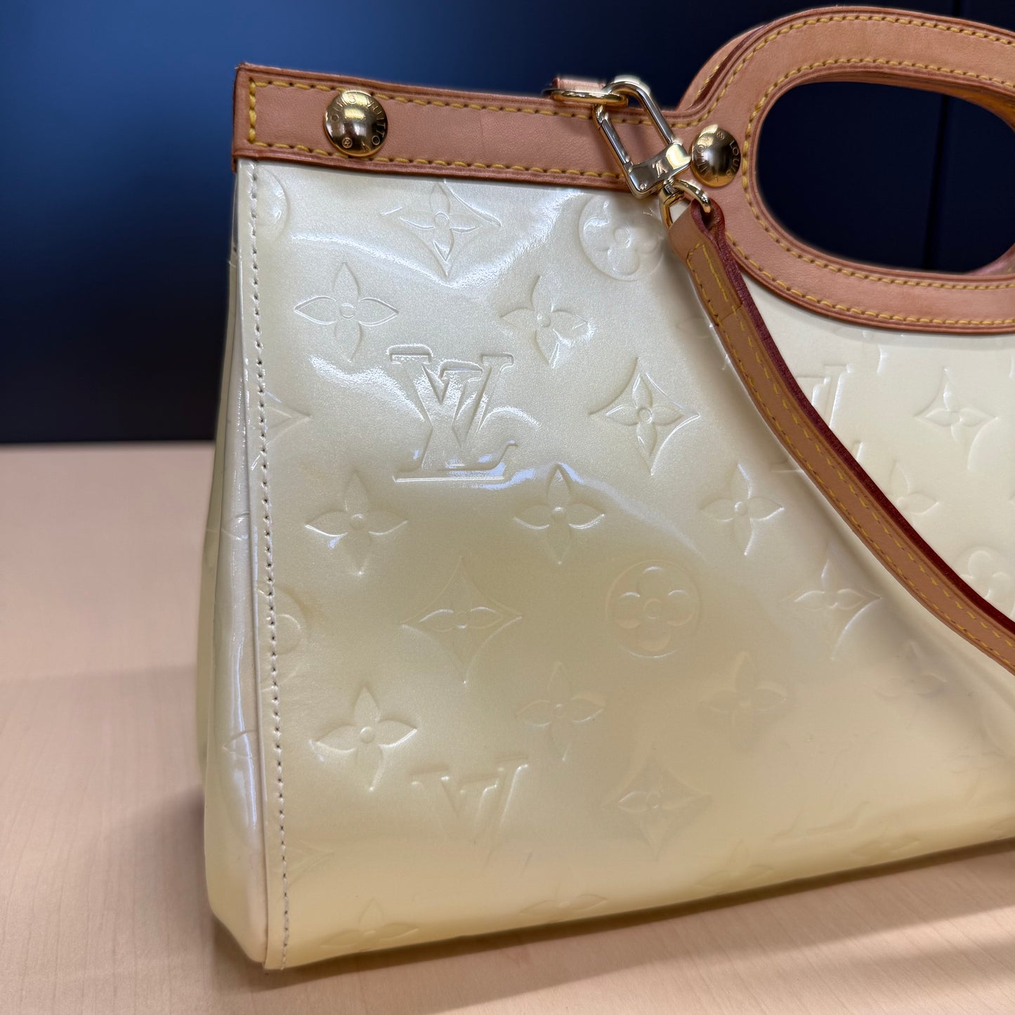 Louis Vuitton Roxbury