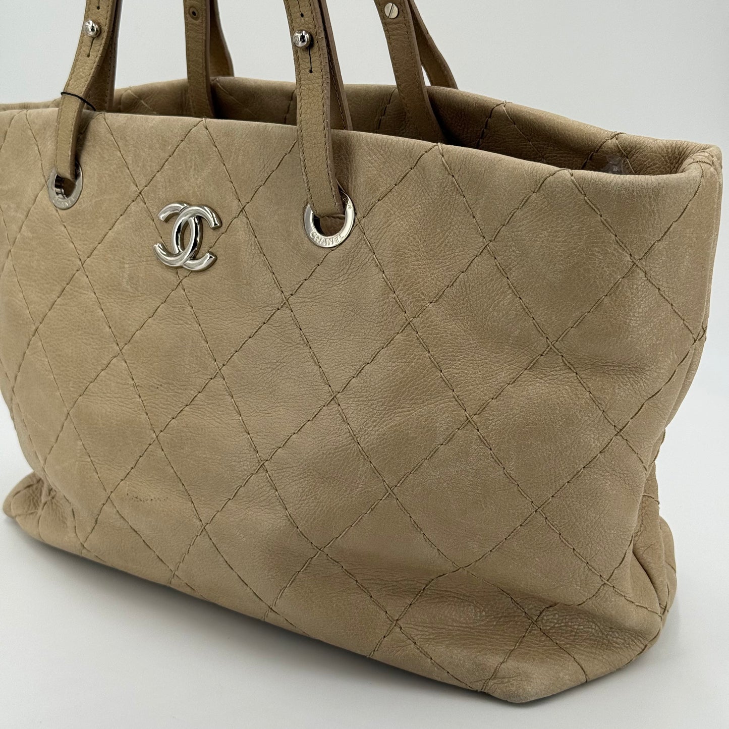 Chanel Shopping
