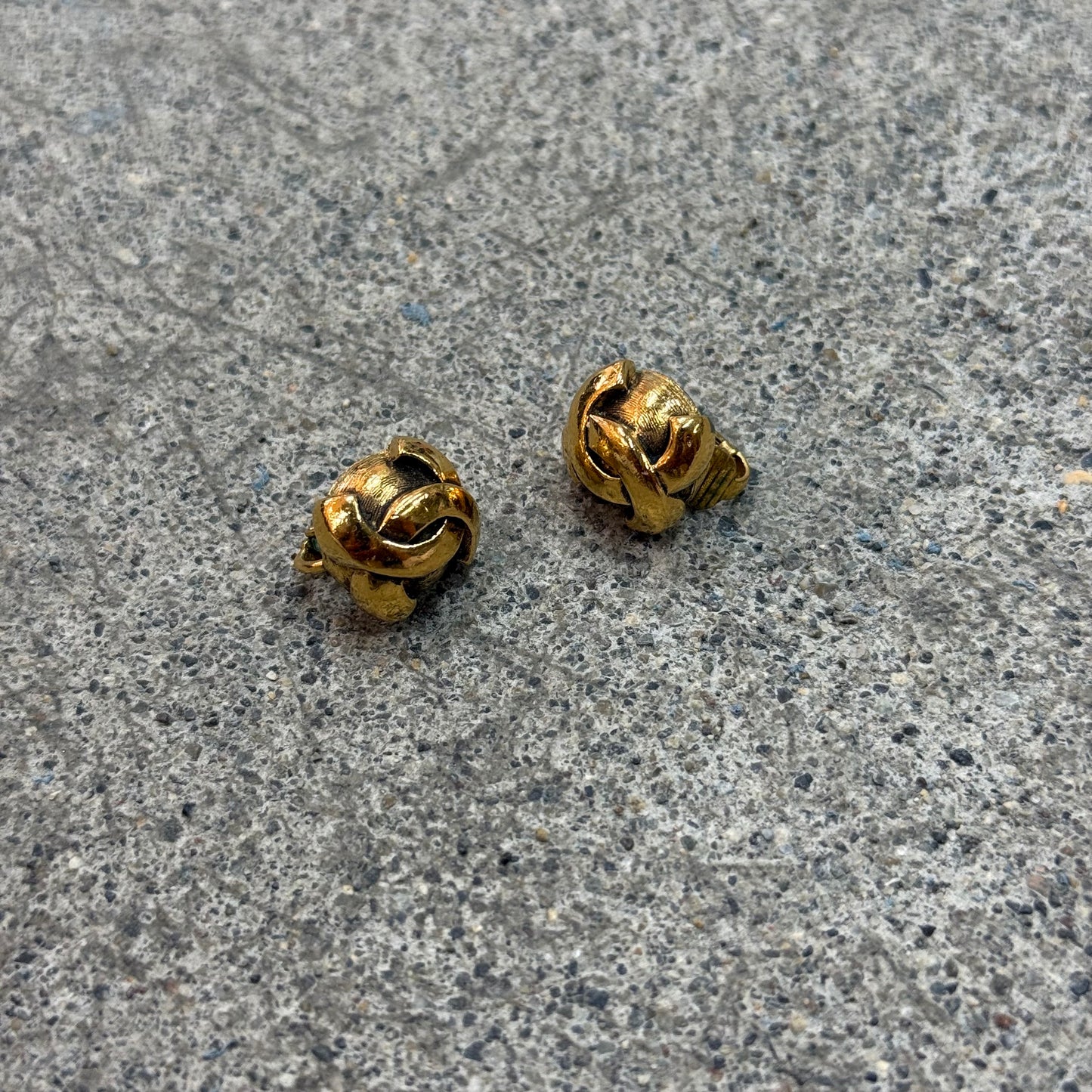 Chanel Clips CC