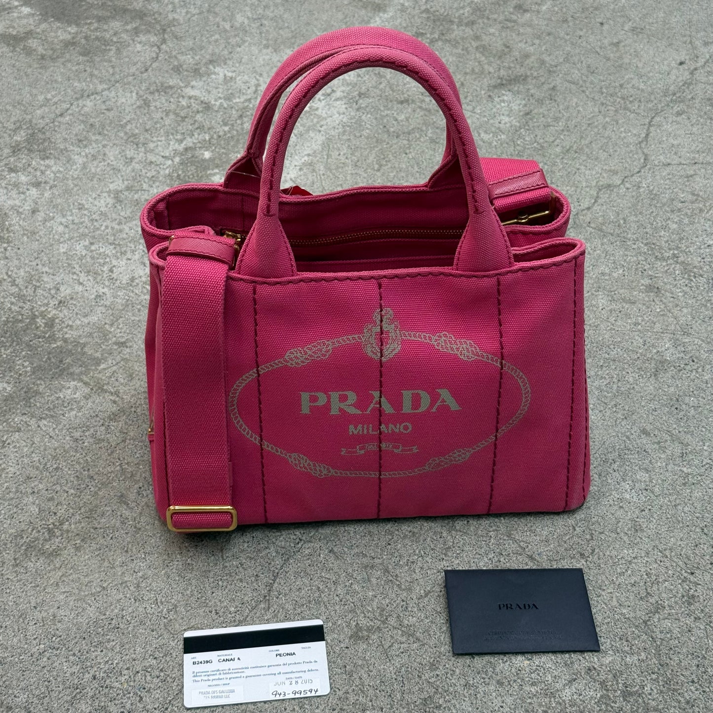 Prada Canapa PM bandoulière