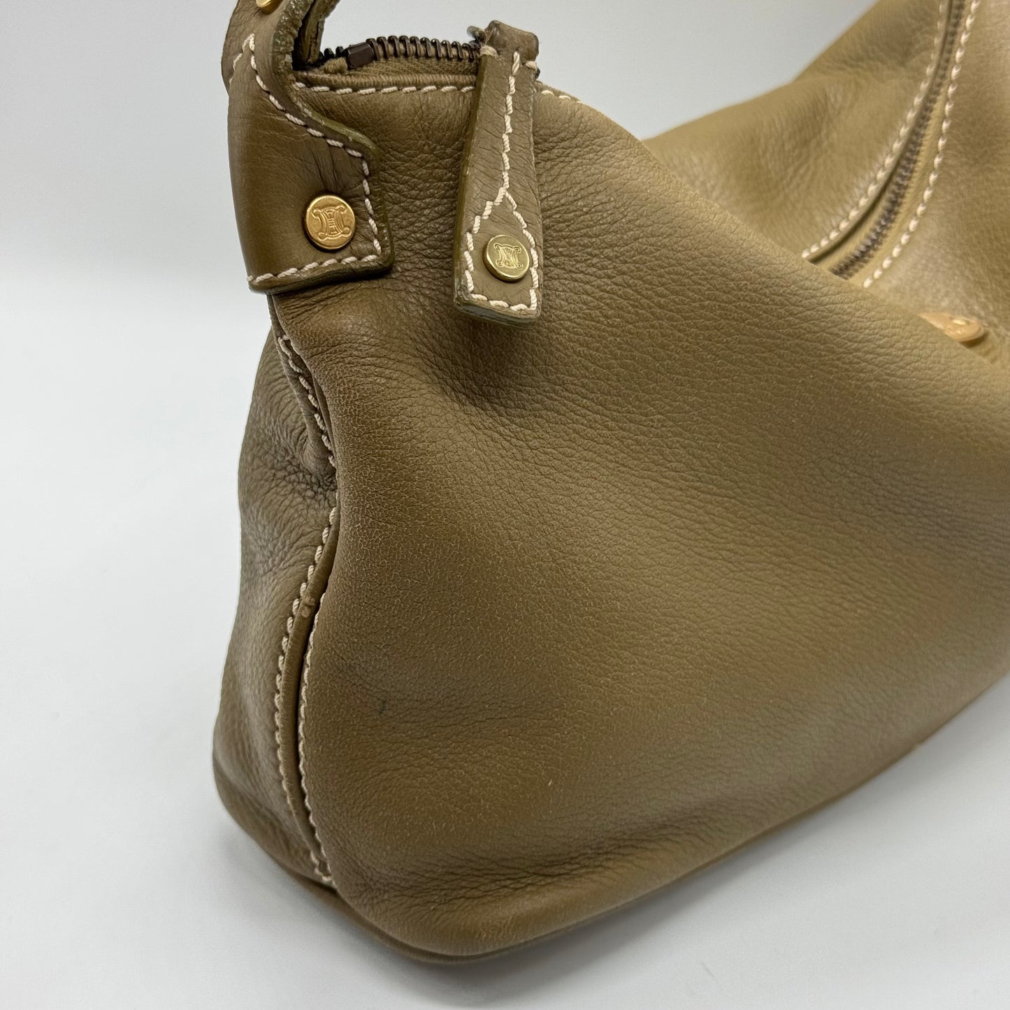 Céline Hobo - Kaki