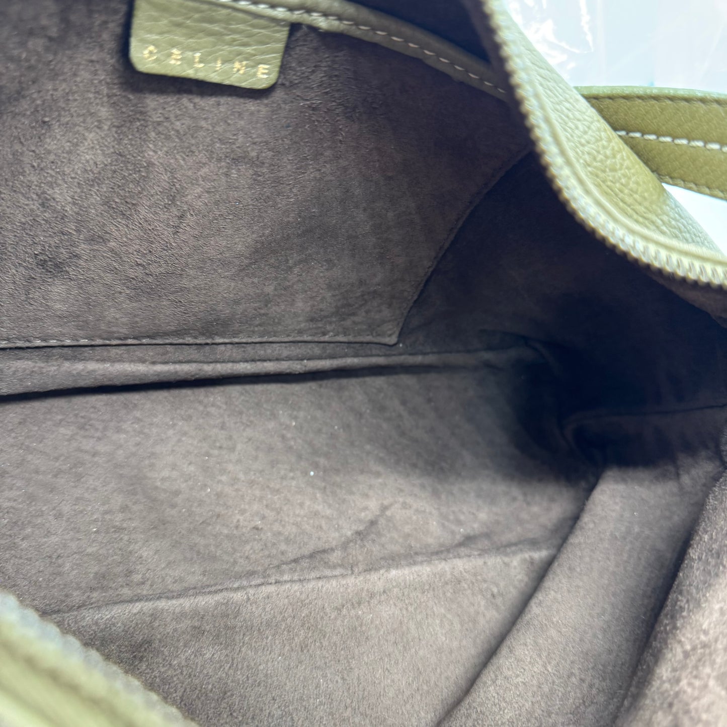 Céline Hobo - Kaki