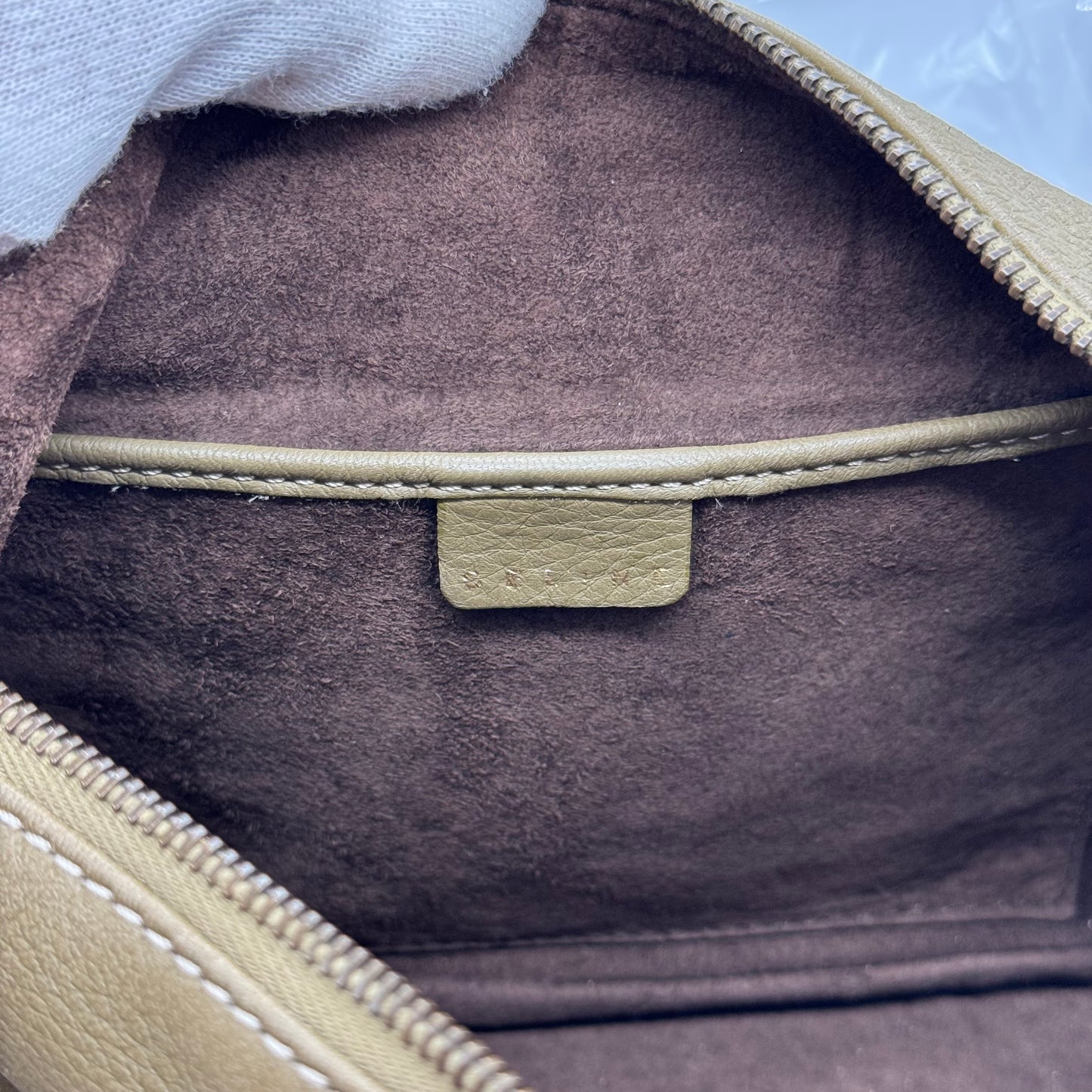 Céline Hobo - Kaki