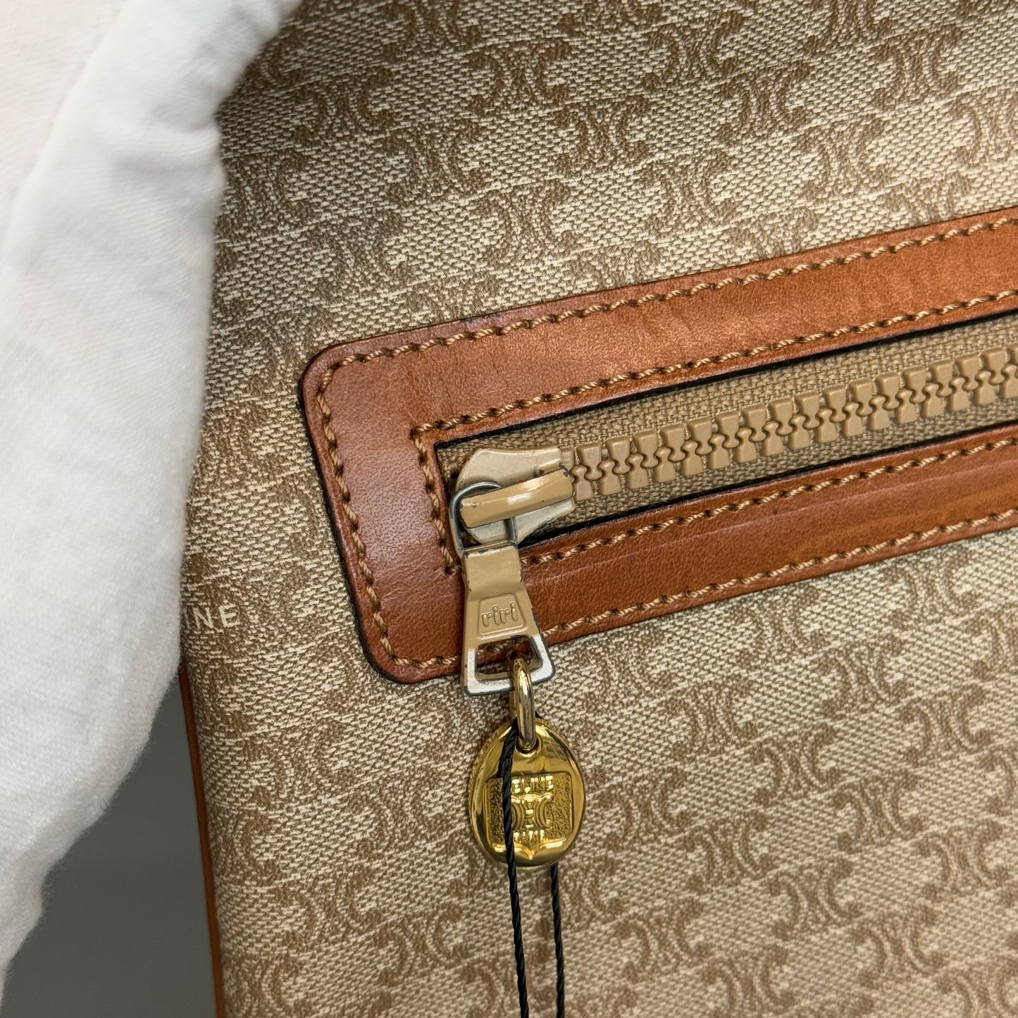 Céline Pochette