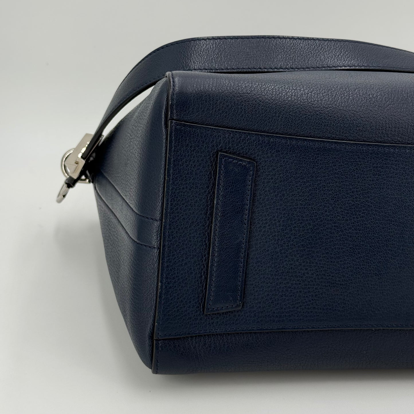 Givenchy Antigona