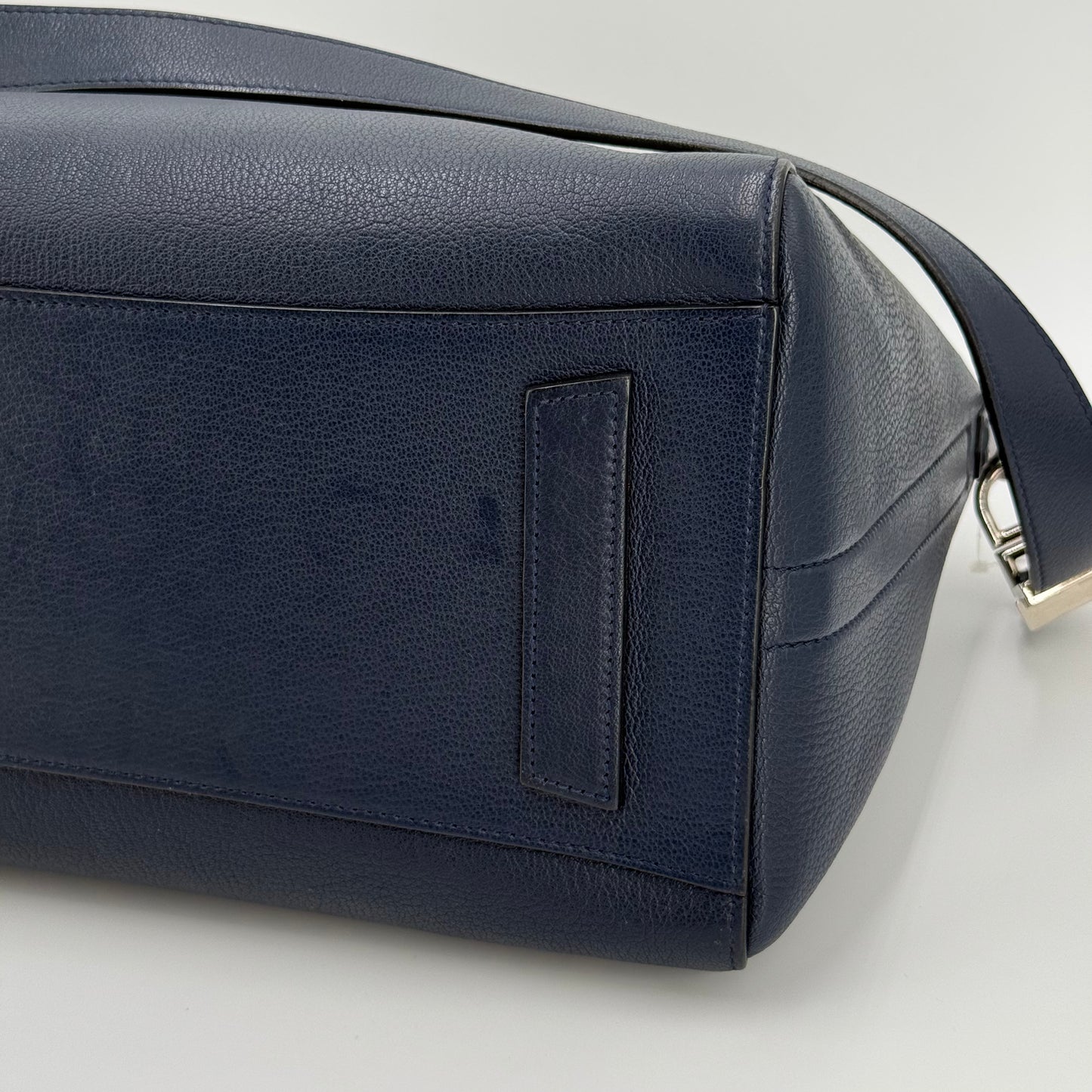 Givenchy Antigona