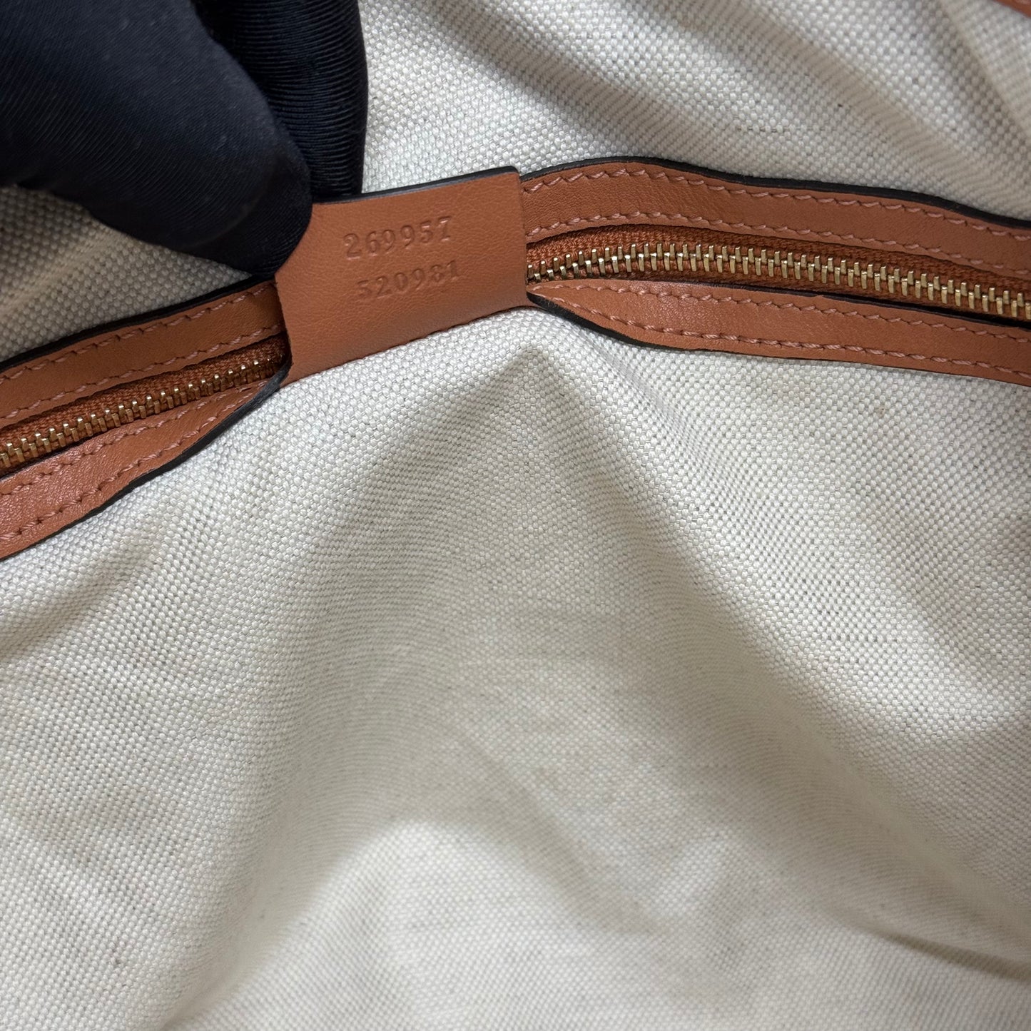 Gucci shopping